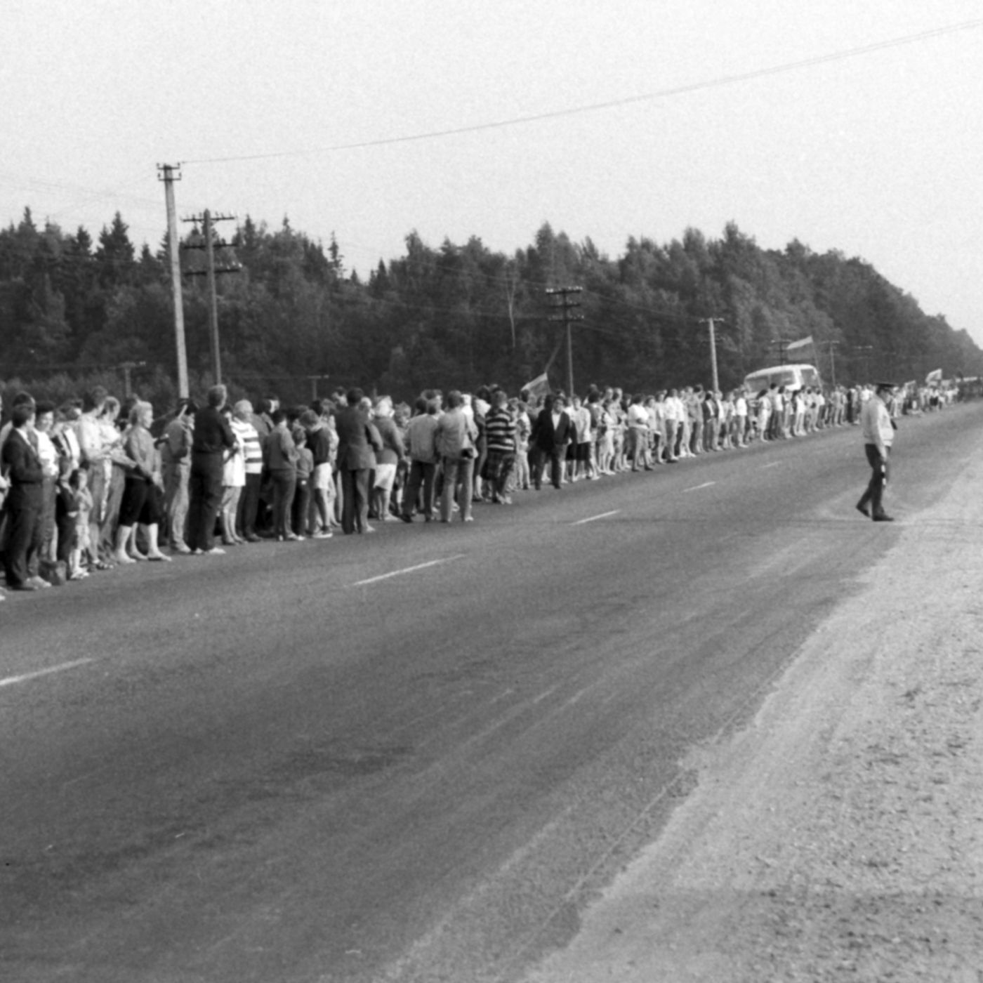 30 - Baltijos kelias