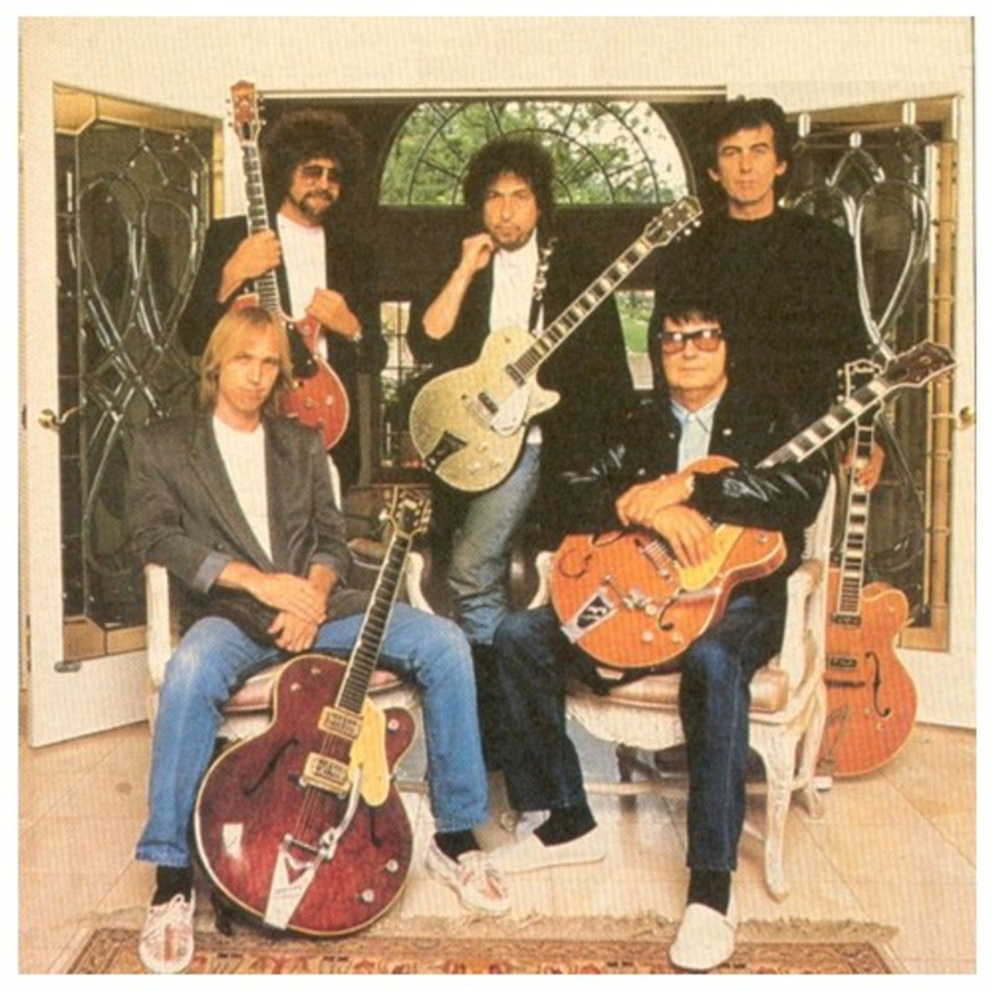 El Club de los Beatles: Los Traveling Wilburys episode artwork