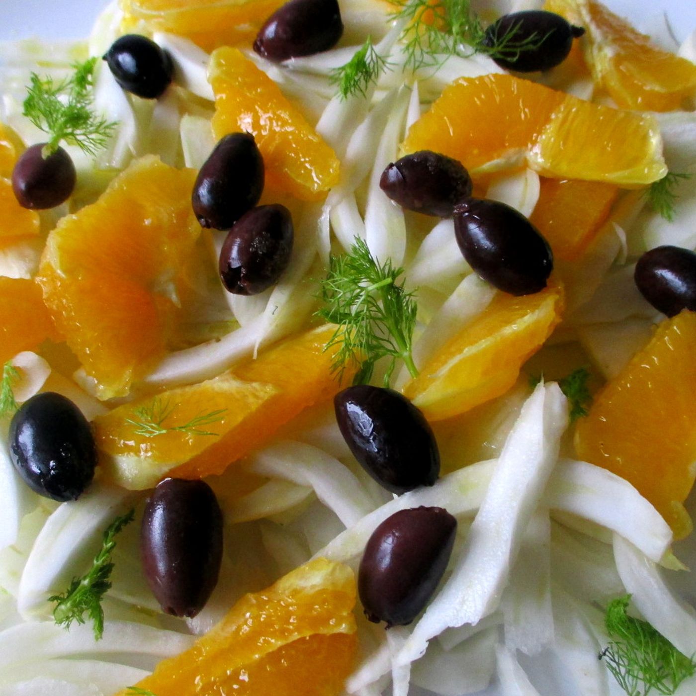 Insalata di finocchi, arance e olive nere