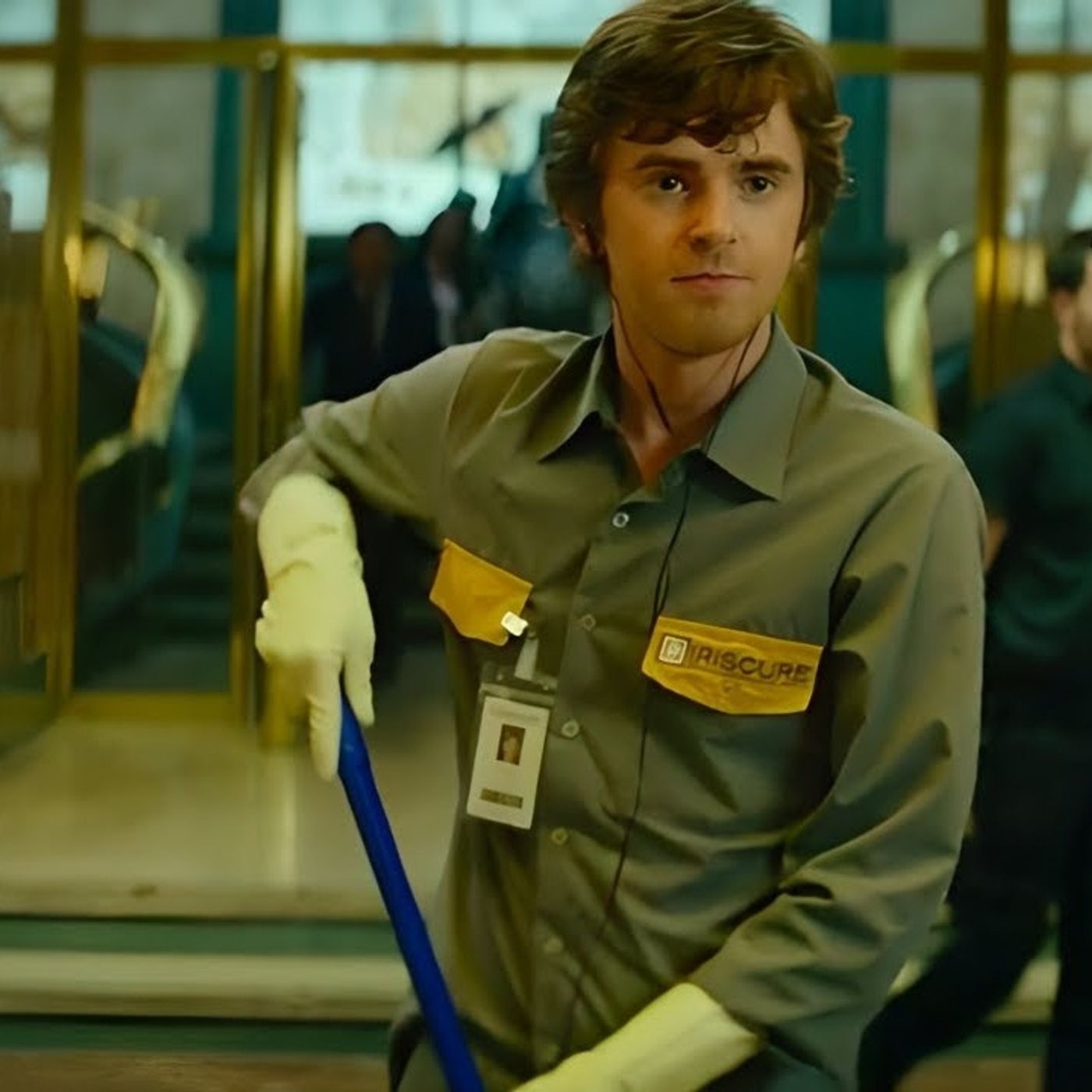 A Genius Janitor with +200 IQ Robs the World's Most Secure Bank episode artwork