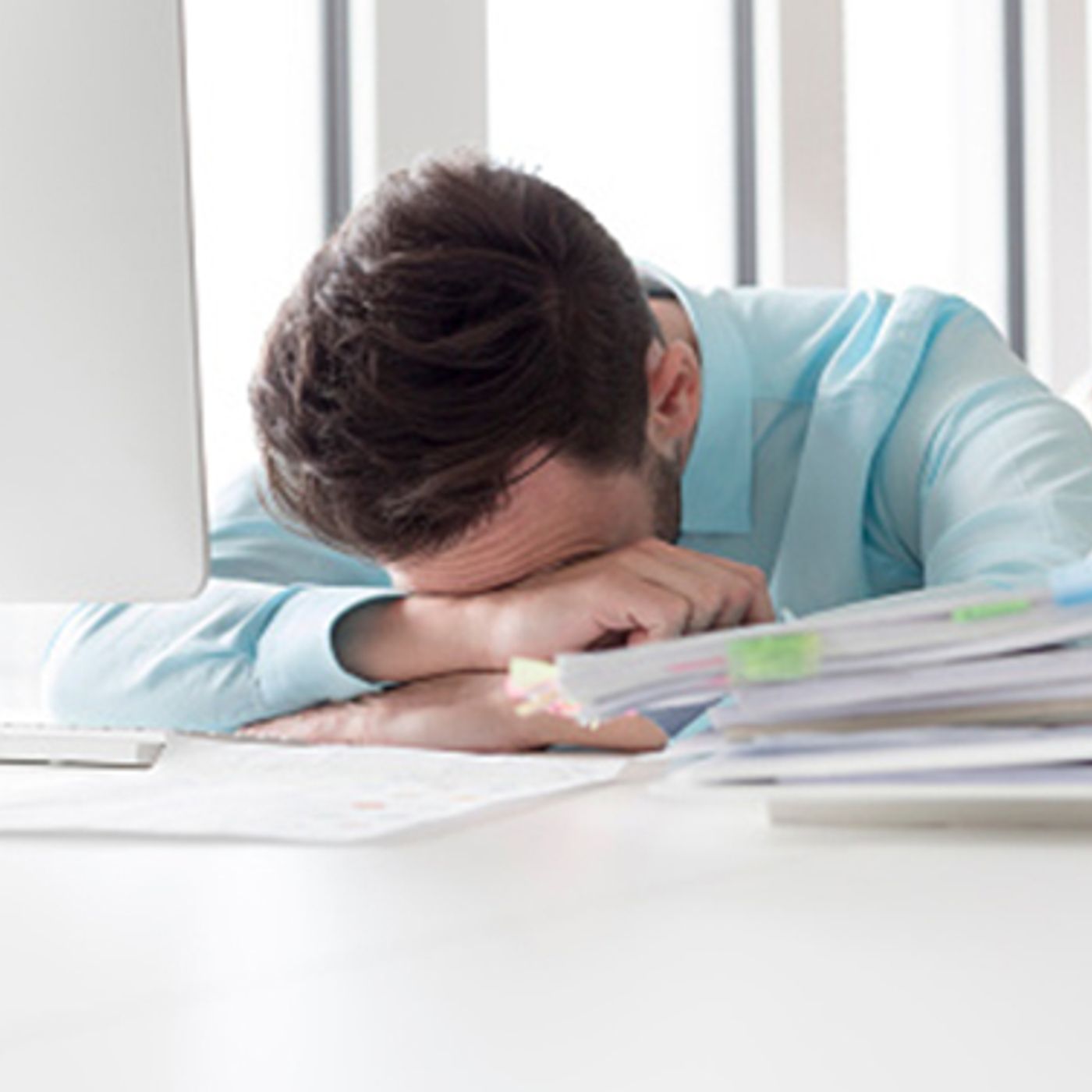 8-17 Mistakes People Make at Work When They're Tired