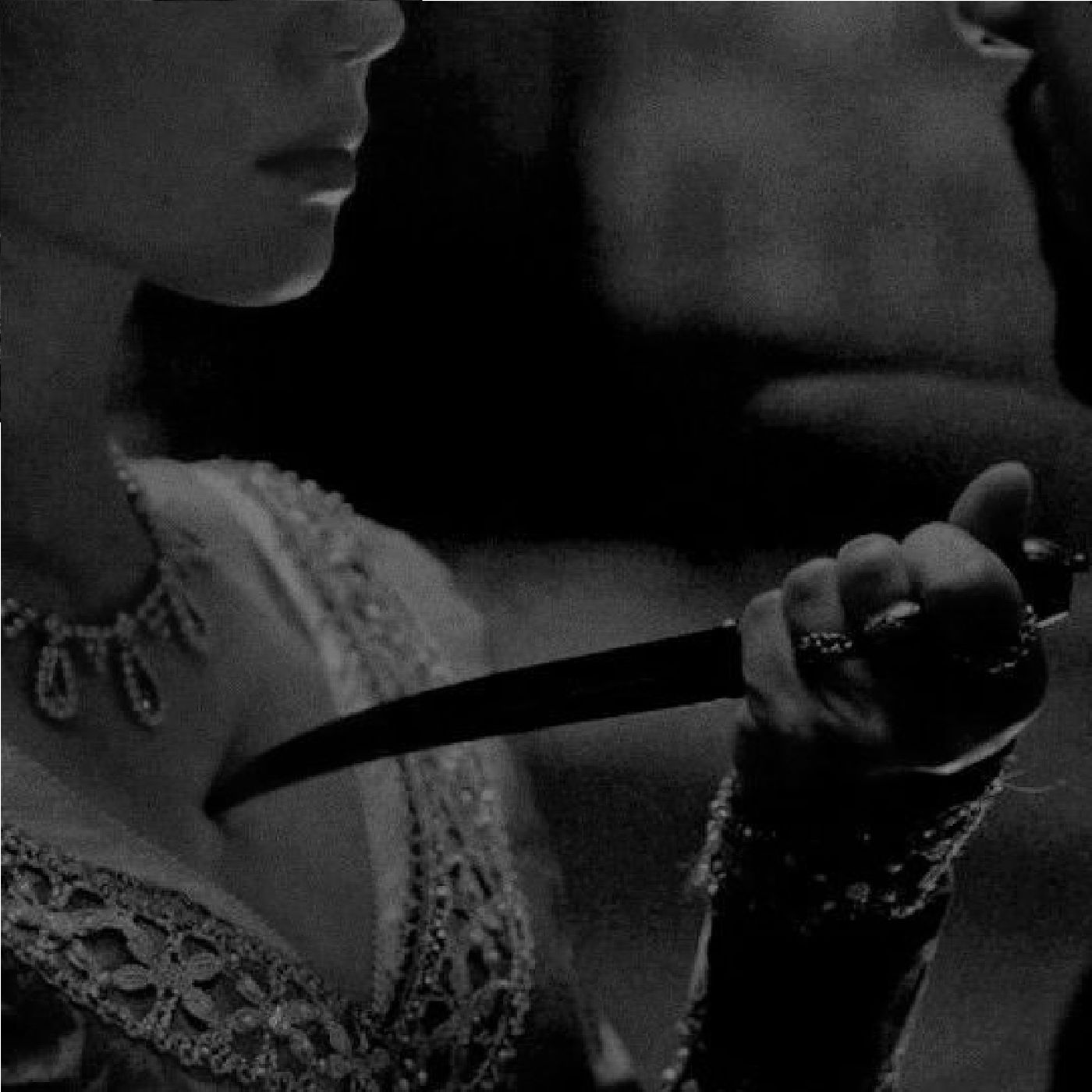 yaşarken ben içimde bir ceset yarattım cover art