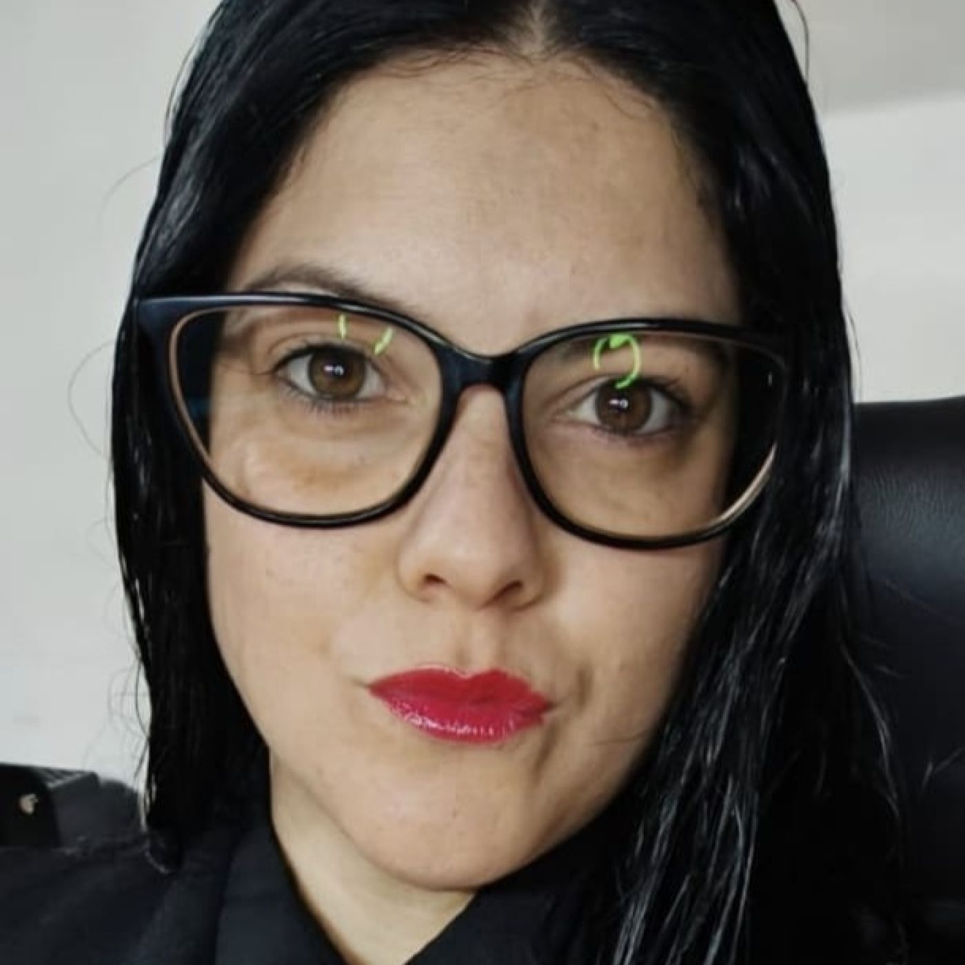 Lic. Luciana Canziani Perito Forense La Burbuja episode artwork
