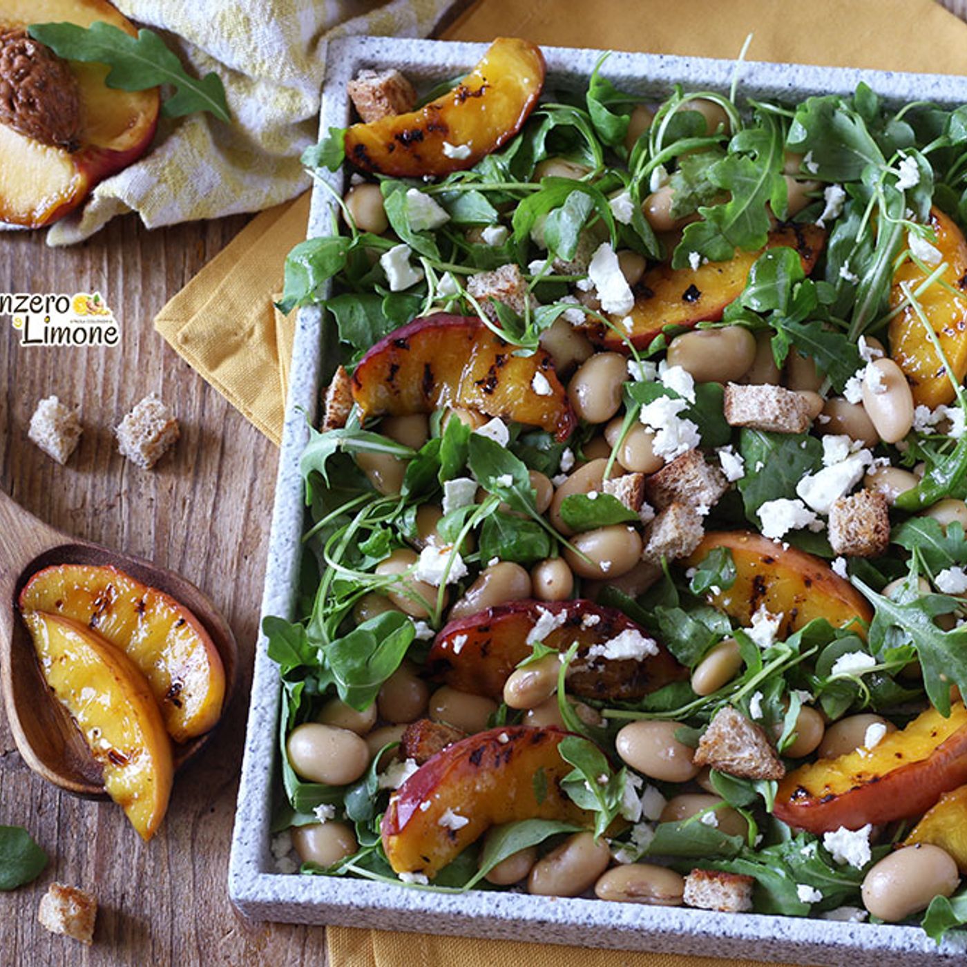 Insalata con fagioli bianchi e pesche grigliate episode artwork