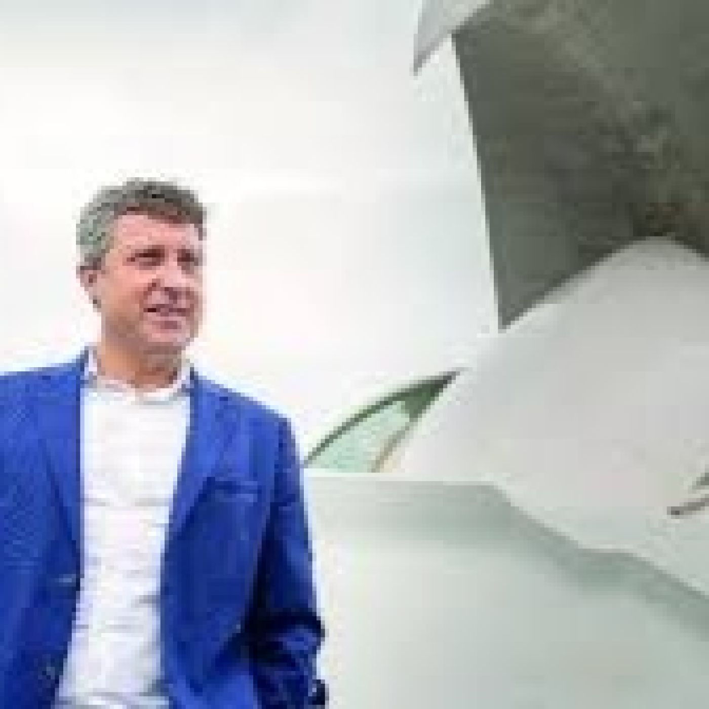 La Diez Capital Radio