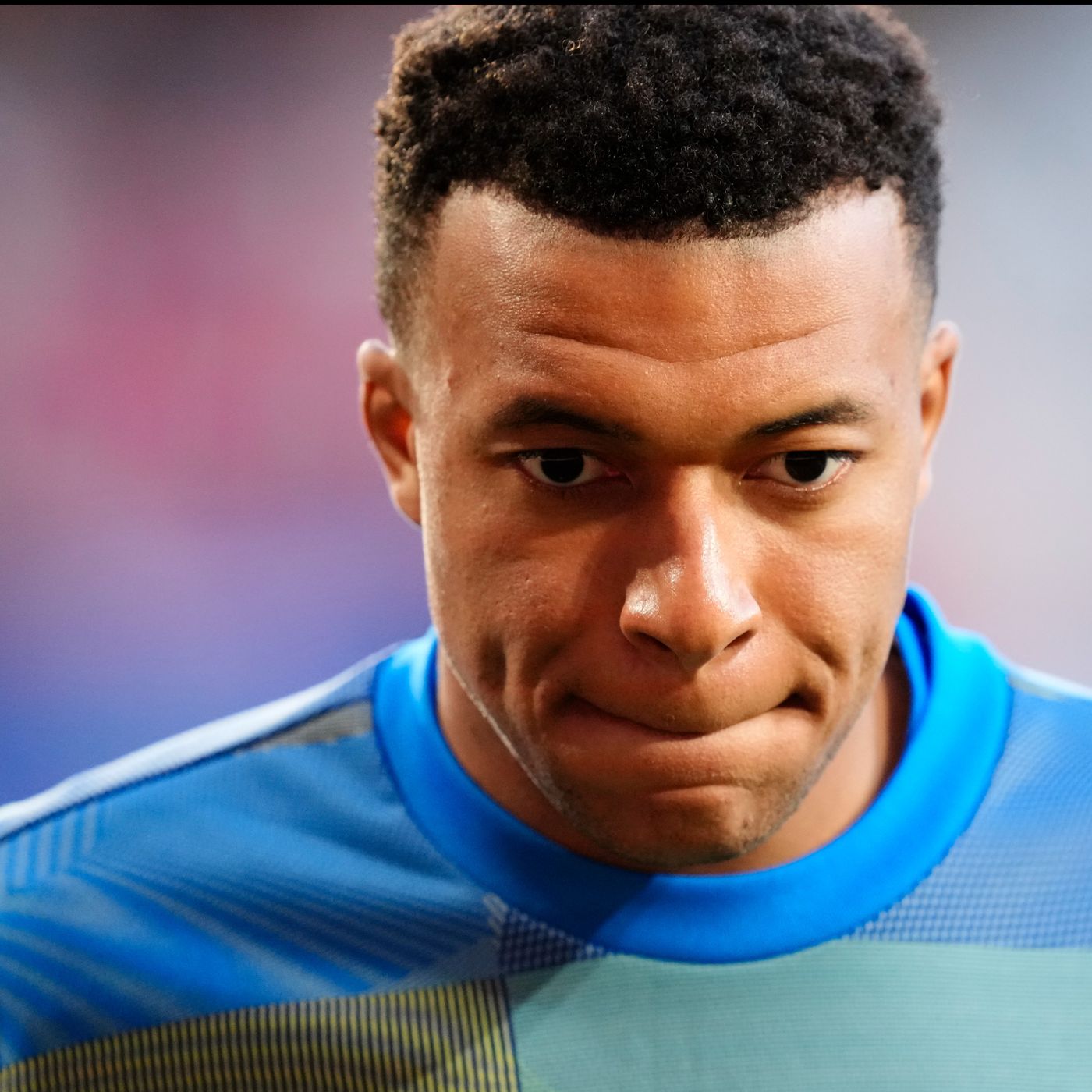 El Sanedrín | La gran crítica del madridismo hacia Mbappé: "En muchos partidos trascendentes, o ha llegado tocado o no ha llegado" episode artwork
