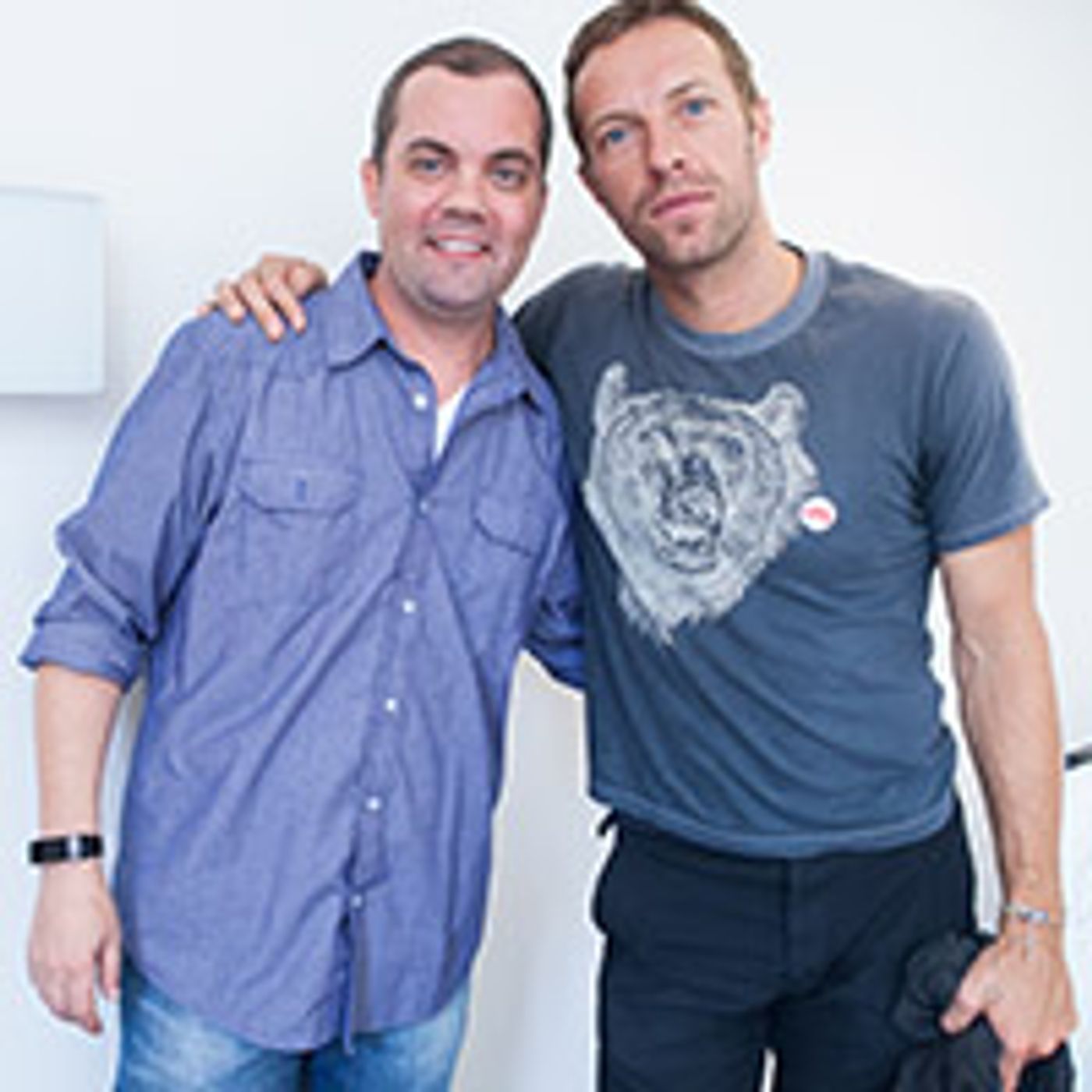 Chris Martin Is  A Huge Fan Of Ariana! episode artwork