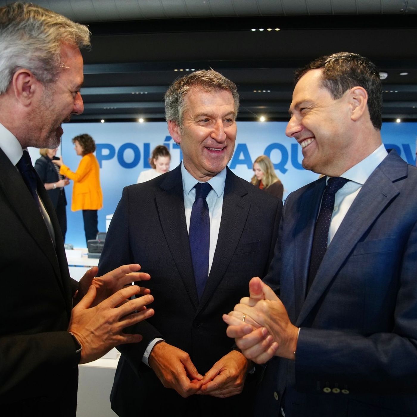 Federico a las 7: El PP recurre a Moreno para su ponencia política