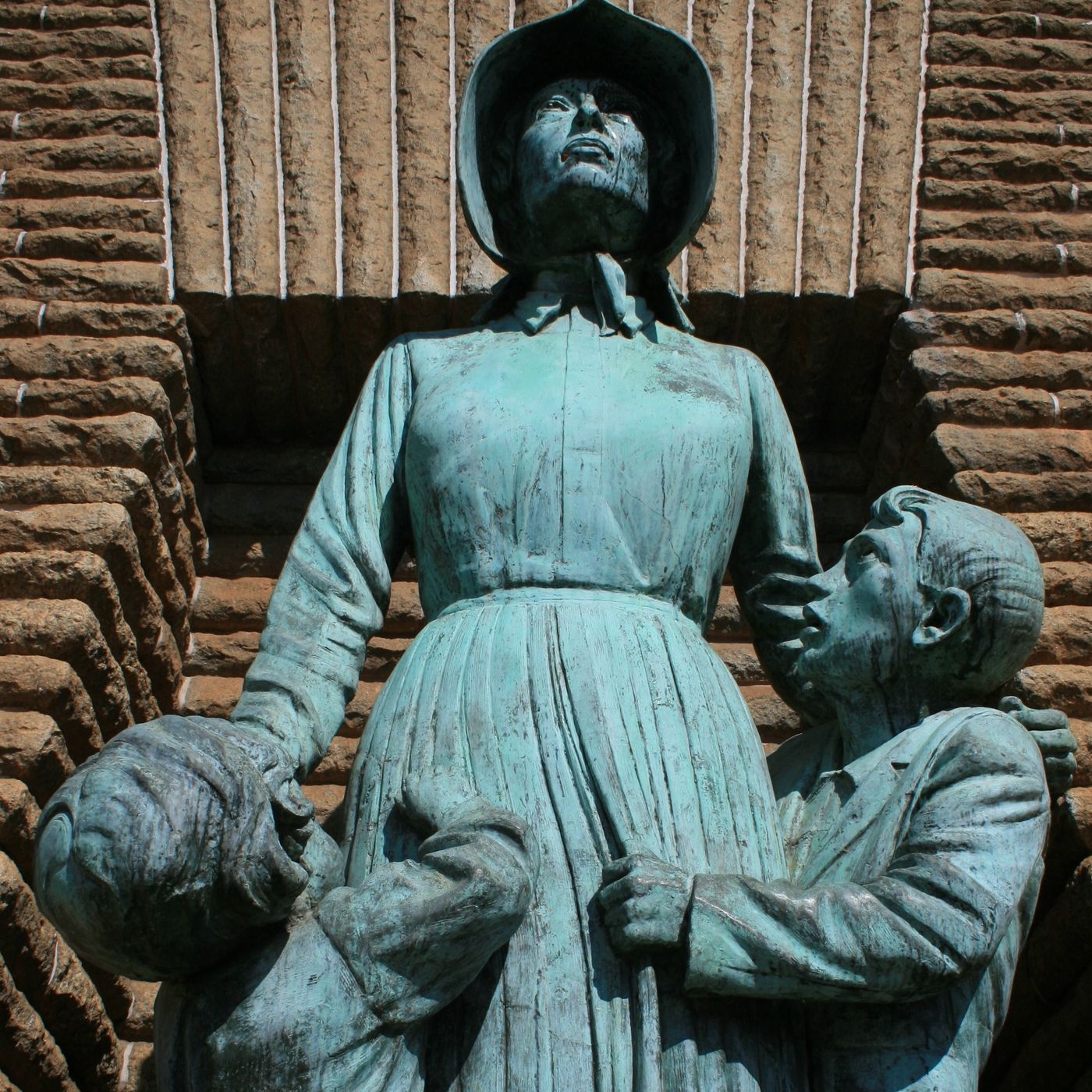 Historias de Miedo Diciembre 3 de 2021 DOS NIÑOS Y UNA MUJER