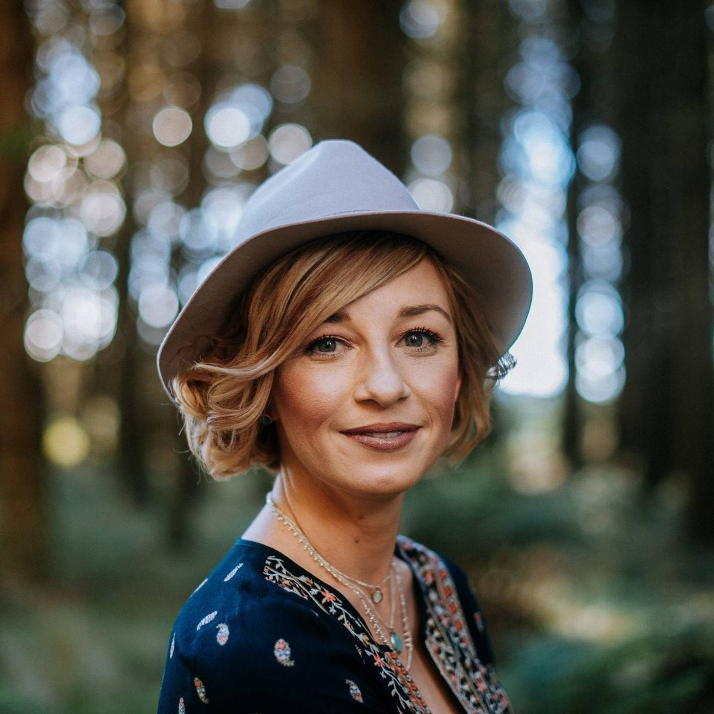 3rd Generation of renowned musical family Ashleigh Dallas on the Arvo Flow episode artwork