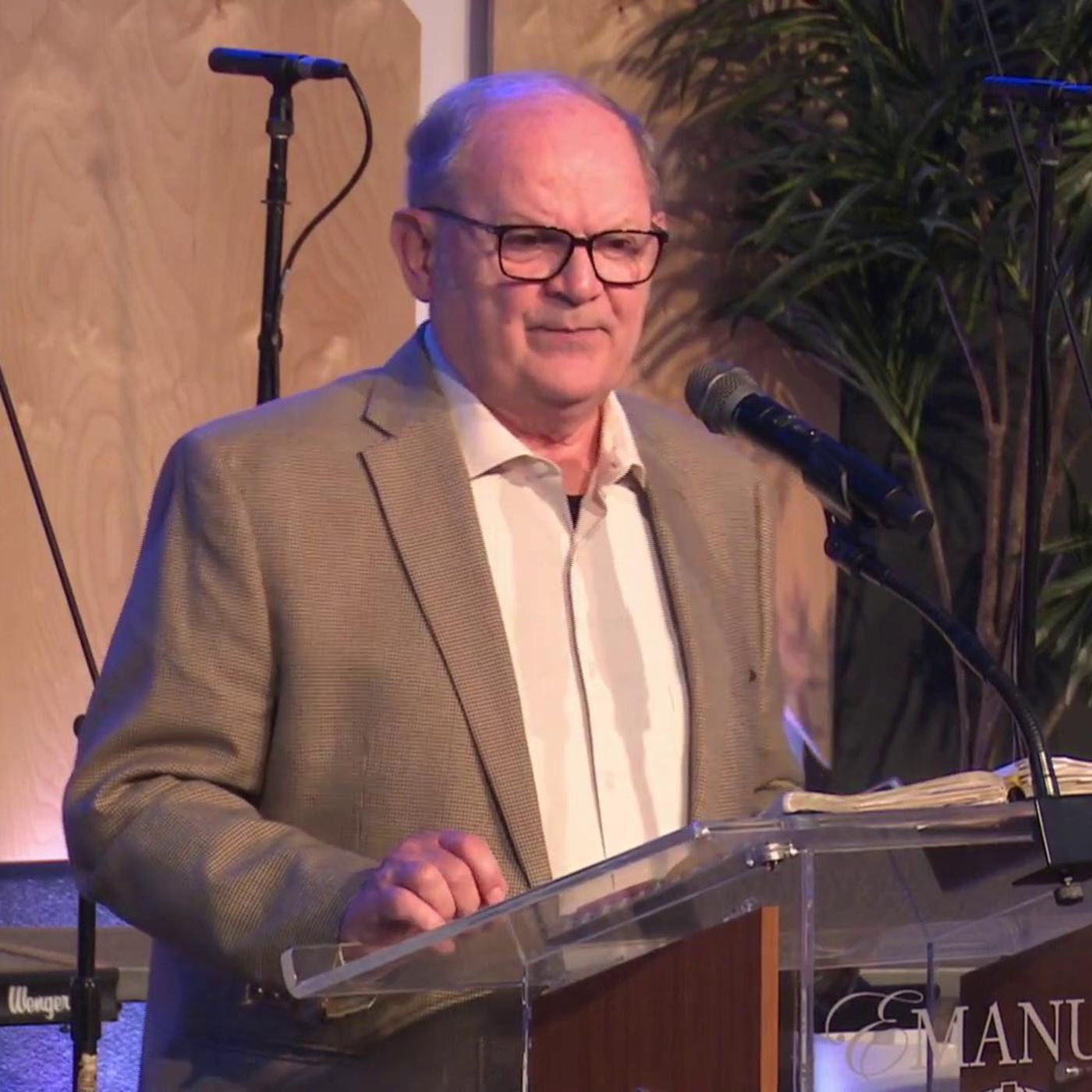 Iran, încotro? - Lazăr Gog