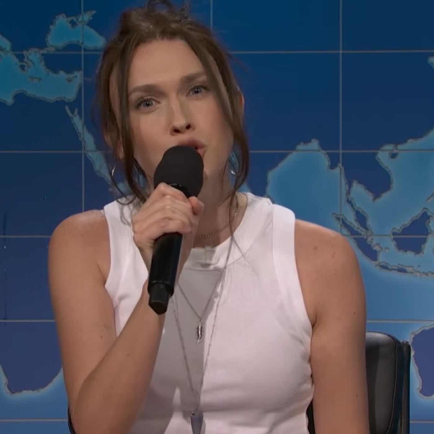 Stella Lefty Debuts New, Not-At-All Plagiarized Songs in Cut-For-Time SNL Sketch