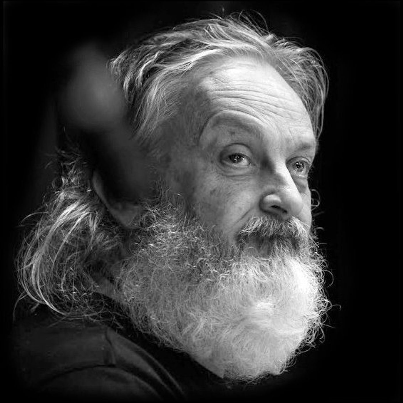 Show #1024 December 3, 2023, "Yes, There is UFO Crash Debris!" with Mark Olly (1240 AM & 99.5 FM)