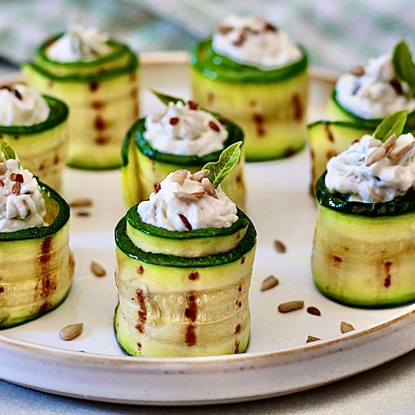 INVOLTINI DI ZUCCHINE estivi, con soli 3 ingredienti e zero sbattiti episode artwork