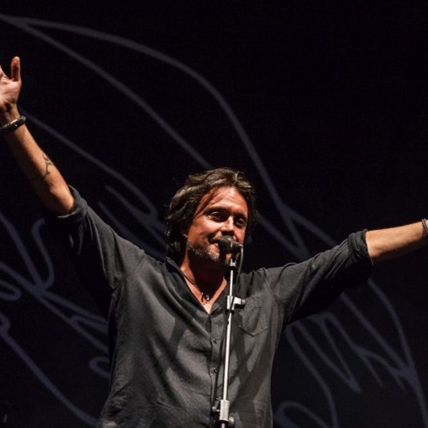 Cristiano De Andrè: «Mio padre è vicino a me se sono sul palco» episode artwork