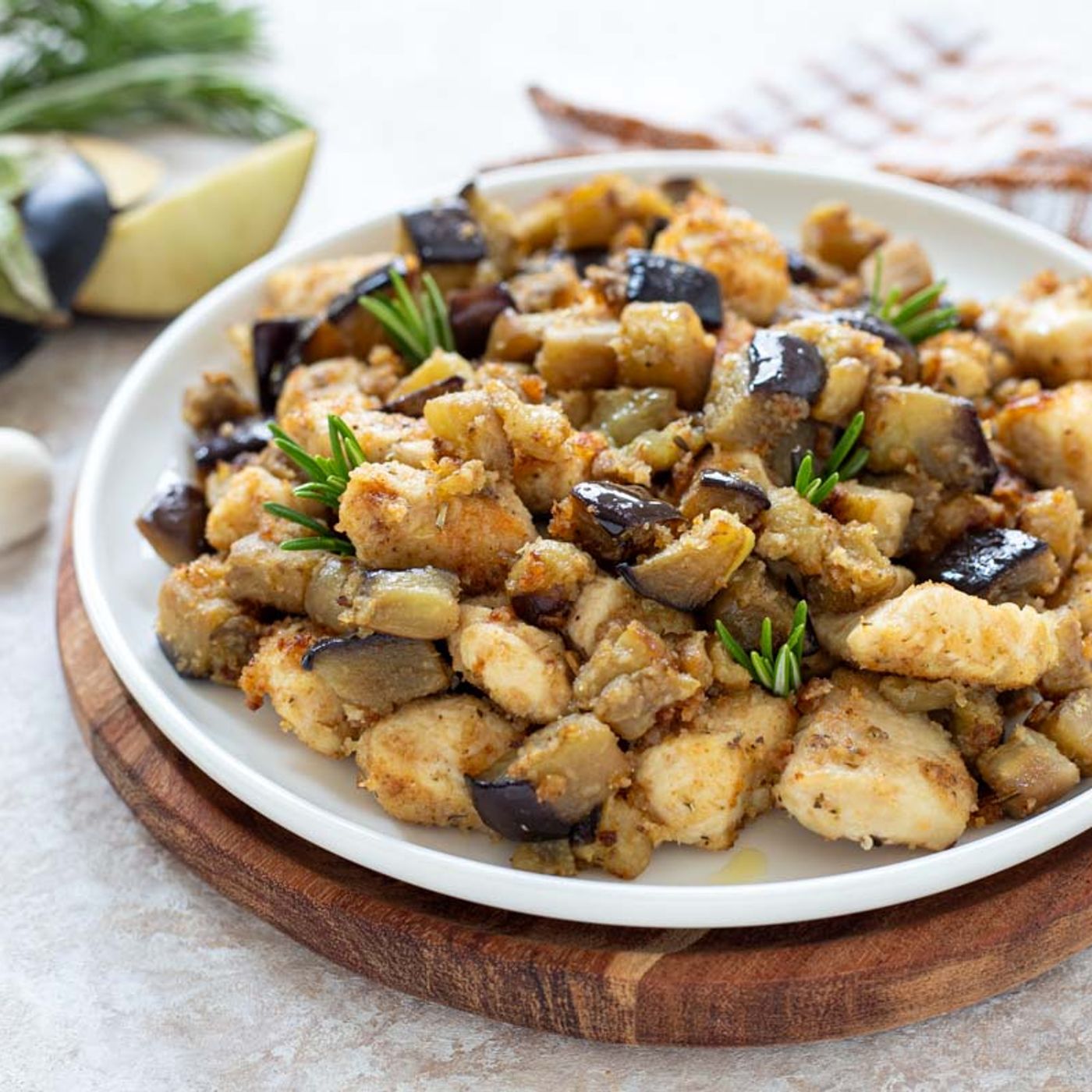 Petto di pollo sabbioso con melanzane