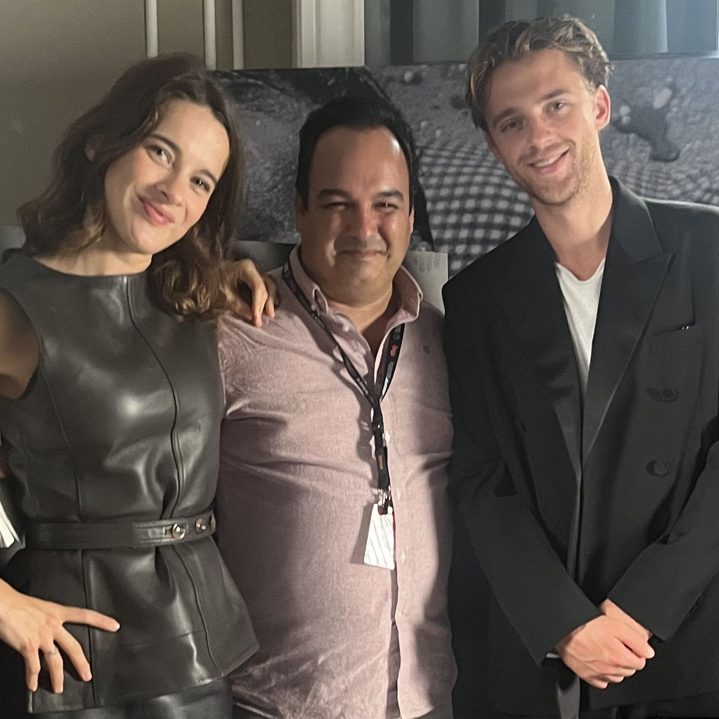 Entrevista a Benjamin Voisin y Rebecca Marder por 'El extranjero': "No me haría fotos en pelotas en Tánger"