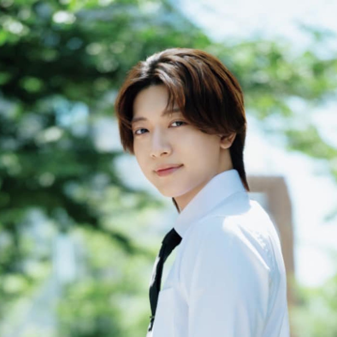 KEY TO LIT中村嶺亜が「Oggi」にスーツ姿で登場、インタビューで明かす自身の強み - 音楽ナタリー episode artwork
