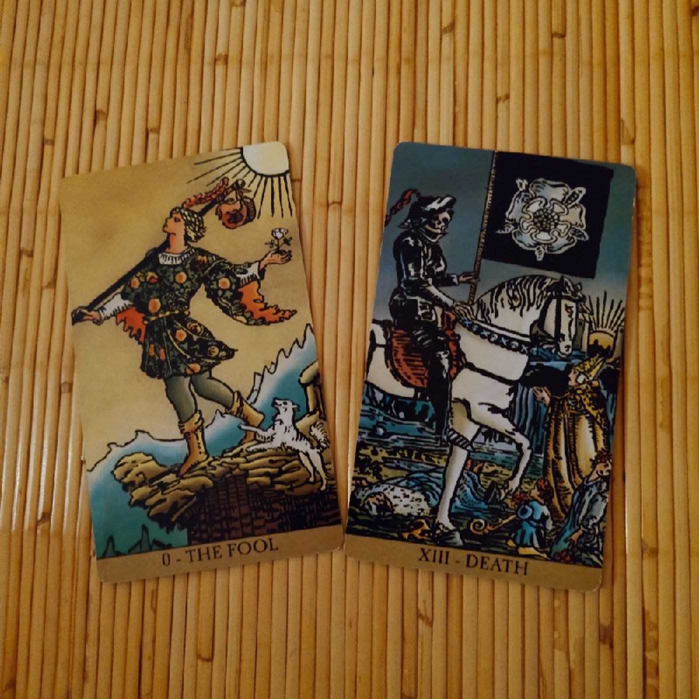 Ep217 - Diane's Tarot Diary: 我的塔羅日記 象徵與隱喻•植物-6(白色系的花)