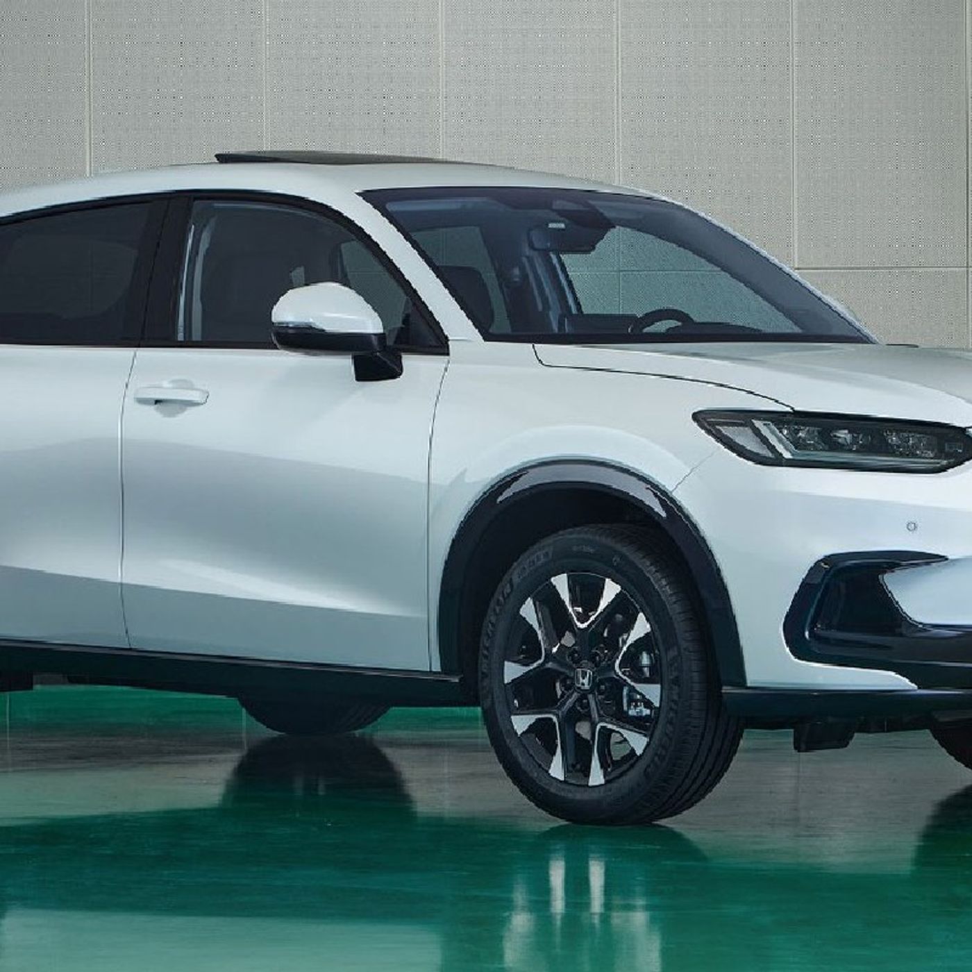 Honda ZR-V: Si el Civic fuera SUV...{Review en español} episode artwork