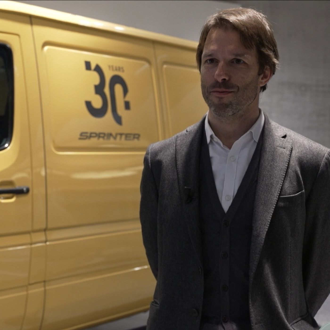 Mercedes-Benz Sprinter - Piero Rodinis racconta il nuovo Sprinter episode artwork