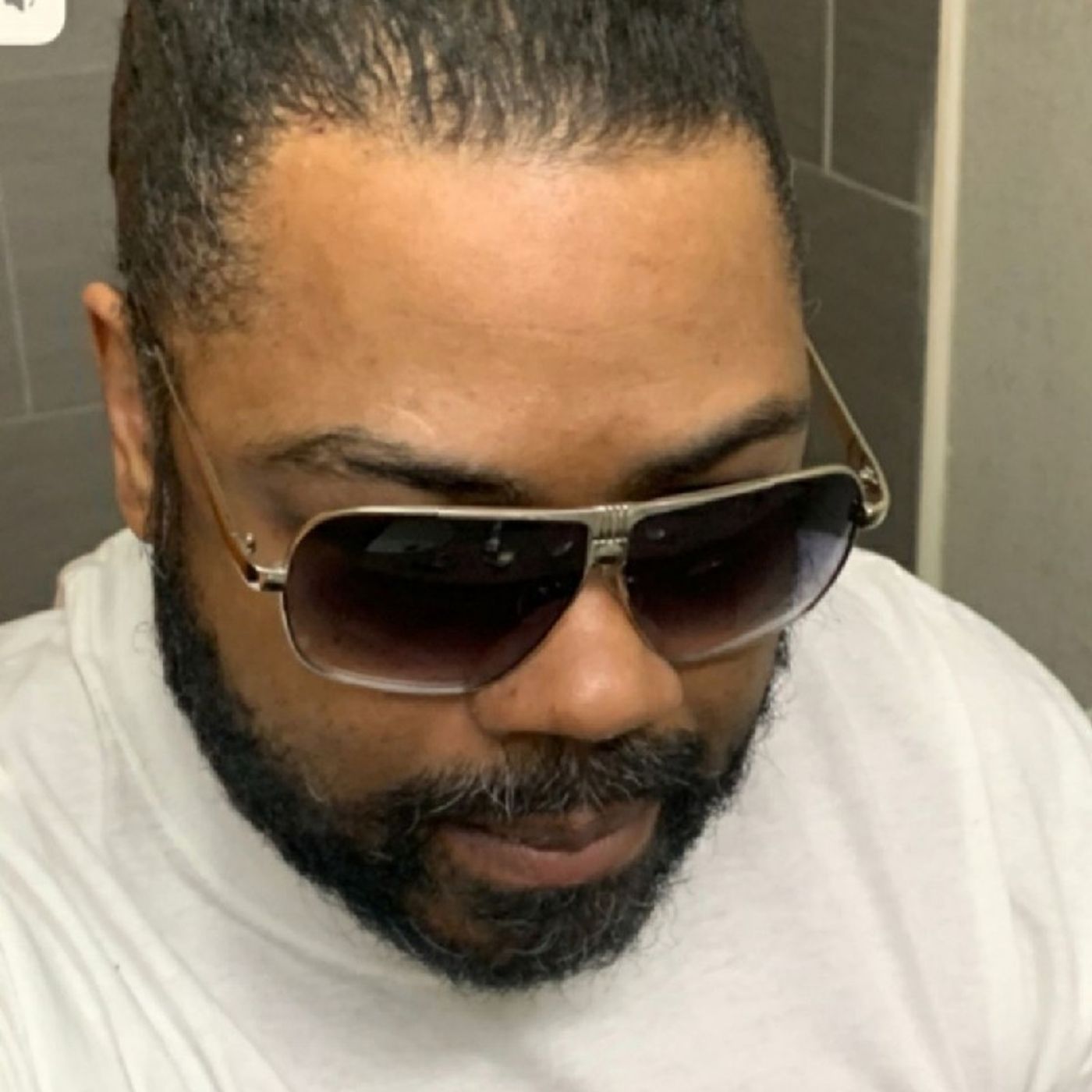 Nathatniel Vaas Vacation\'s Line