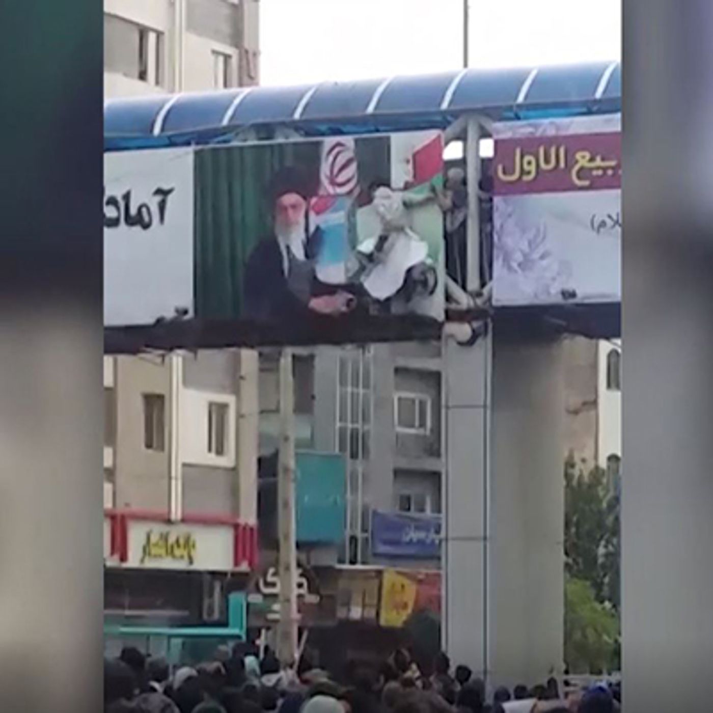 قیام آبان- ترس و وحشت رژیم آخوندی از کانونهای شورشی