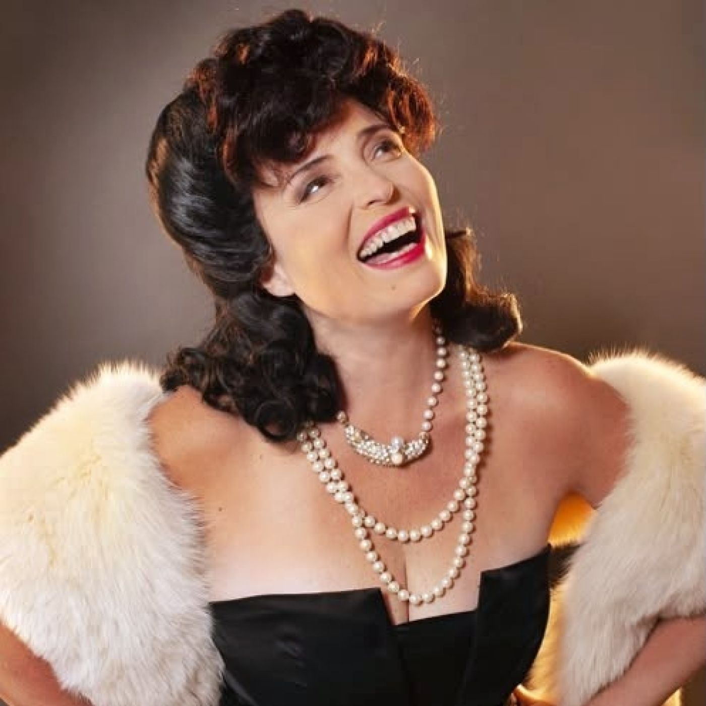 Marisol Otero @OteroMarisol (Actriz y Cantante, Interpreta a Libertad Lamarque en Ellas son Tango) Hora 15 @Hora15ECO episode artwork