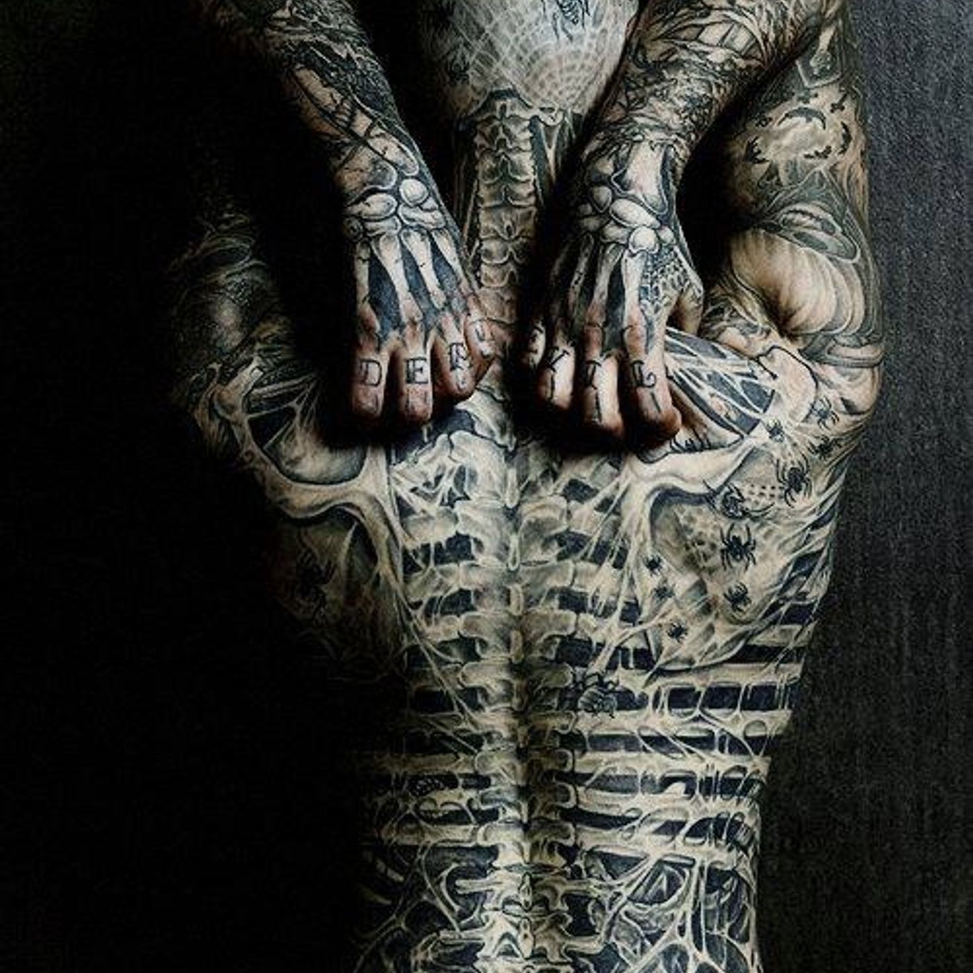 pongámonos fieros con pakito