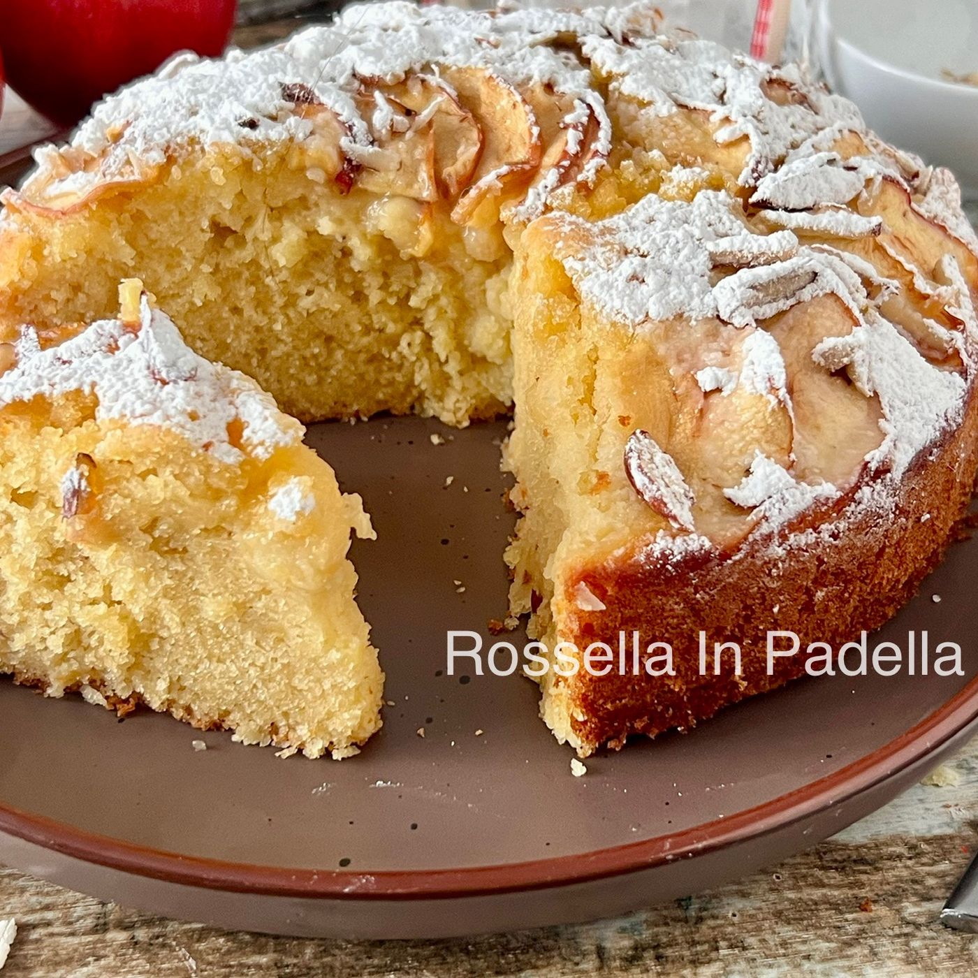Torta alle mele e mandorle
