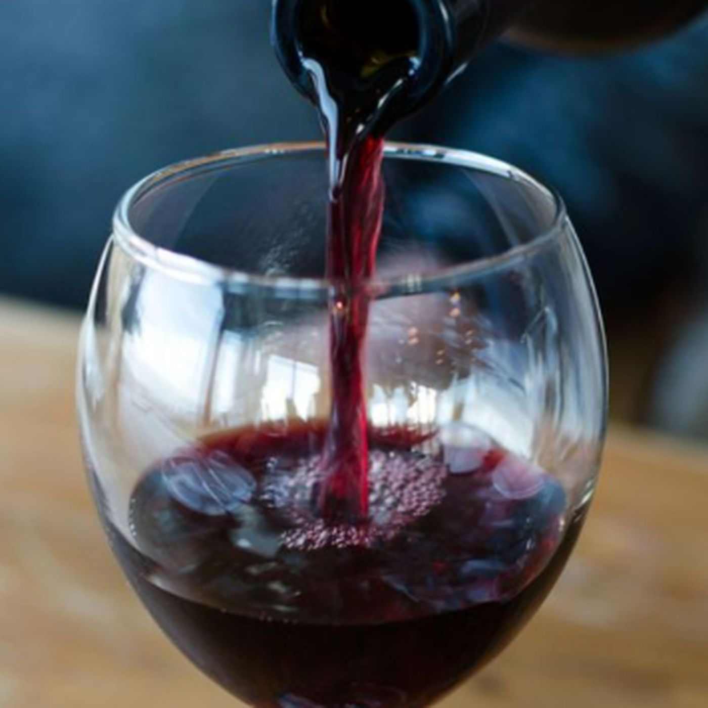 What’s the Difference Between Malbec vs Cabernet Sauvignon? Explore Flavor, Tannin, Body, Origins, and Food Pairings of These Bold Red Wine episode artwork