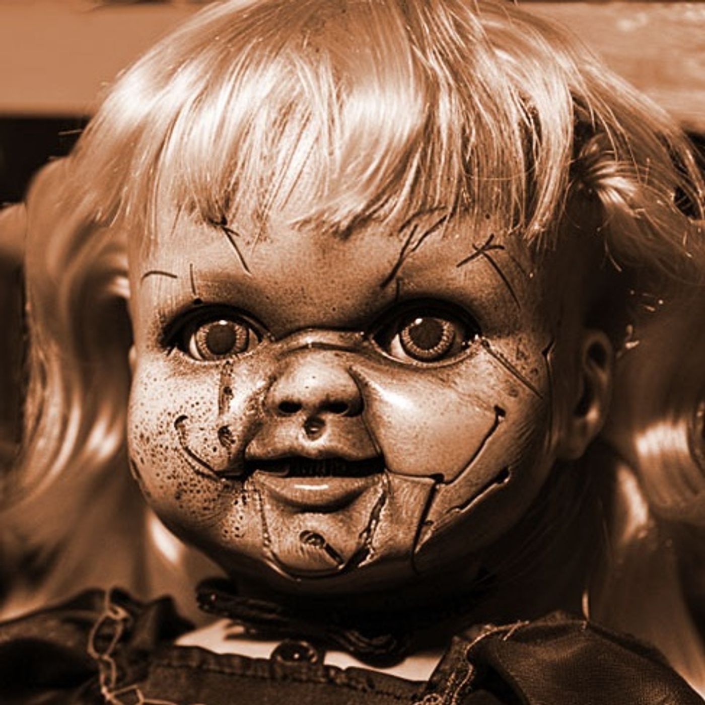 Muñeca Poseída Por Dos Almas Historias De Terror - REDE