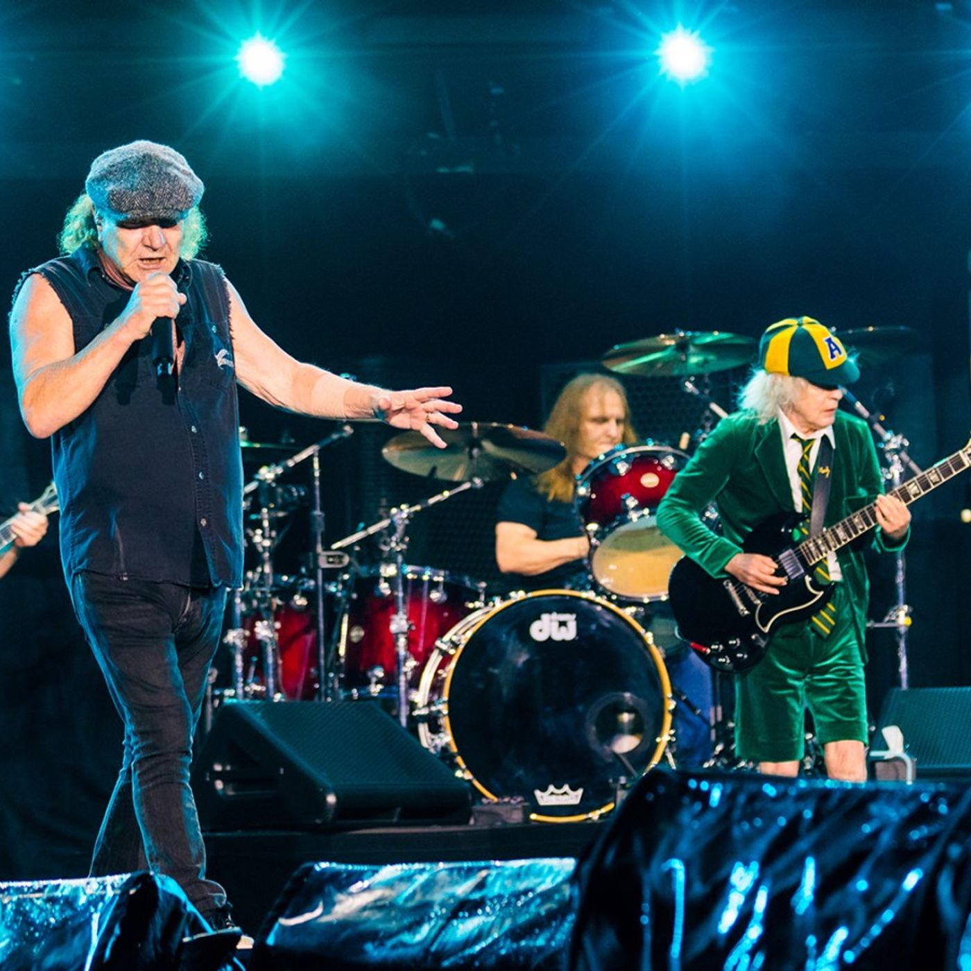 AC/DC to Power Up Tour Dates With Special Pop-Up Shops episode artwork
