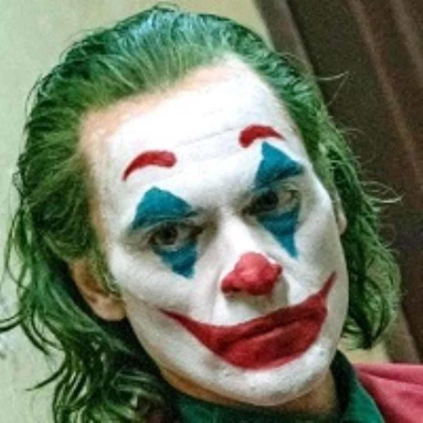 Joker: il pessimo film sul nemico di Batman episode artwork