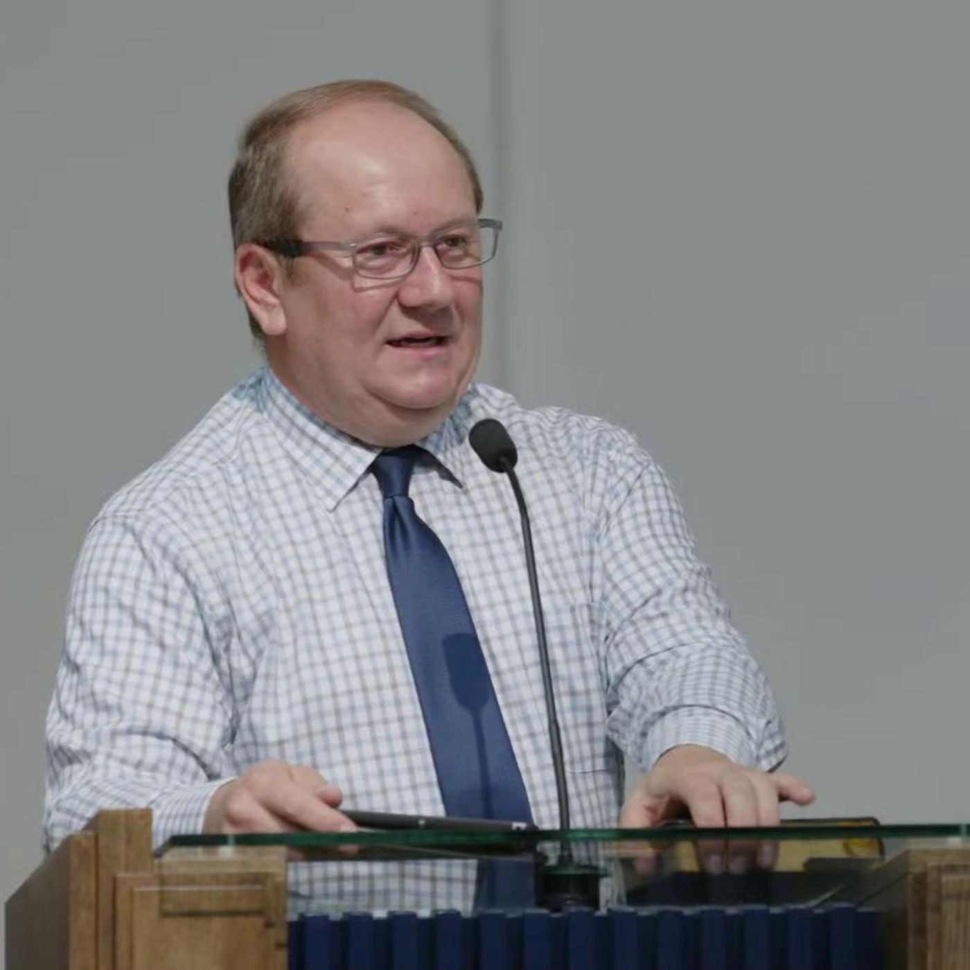 Adi Țunea