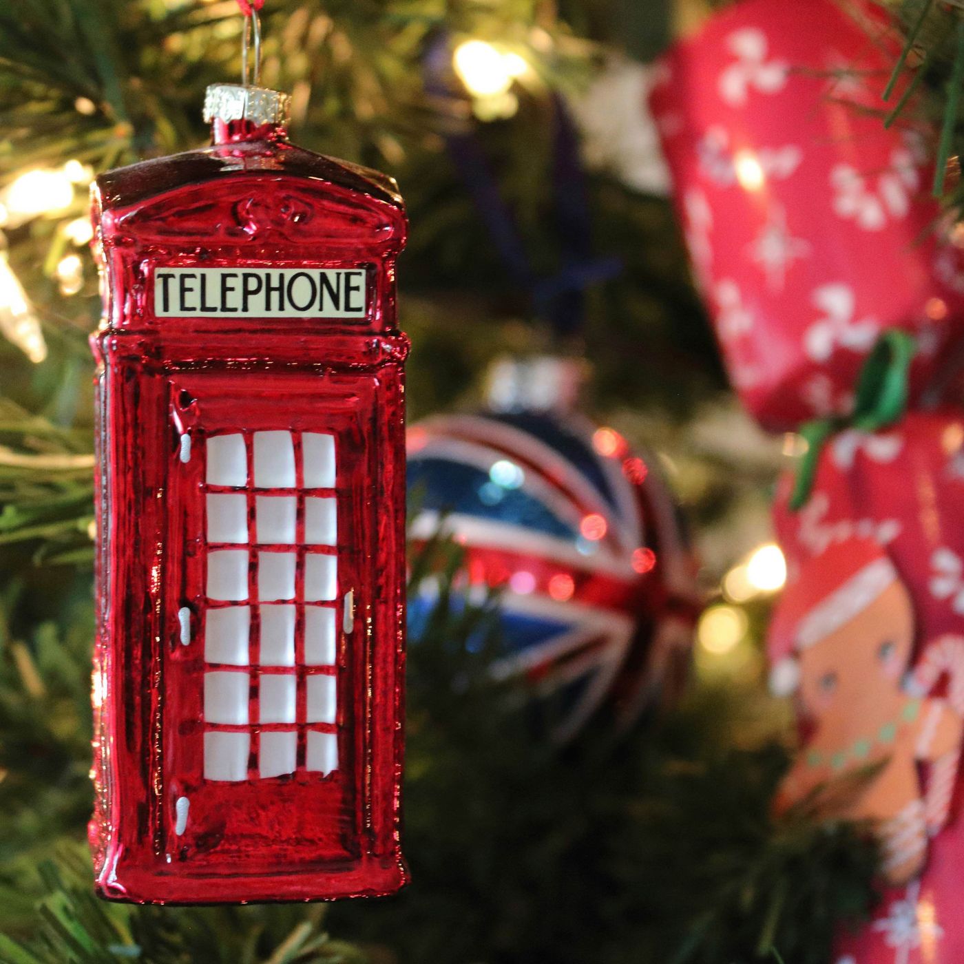 Holiday Traditions and Practical English Conversations episode artwork