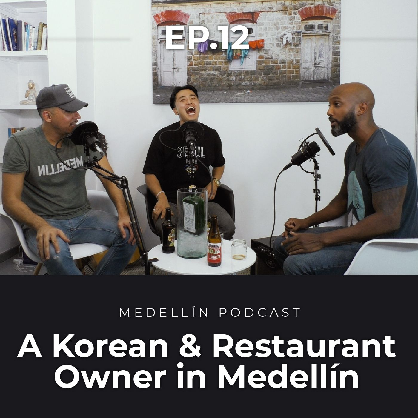 A Korean and Restaurant Owner in Medellin - Medellin Podcast Ep.12 episode artwork