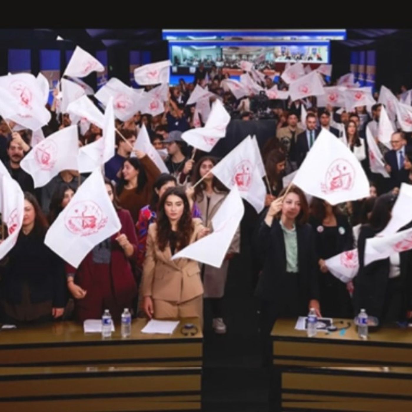 خامنه‌ای و کابوس نسل Z