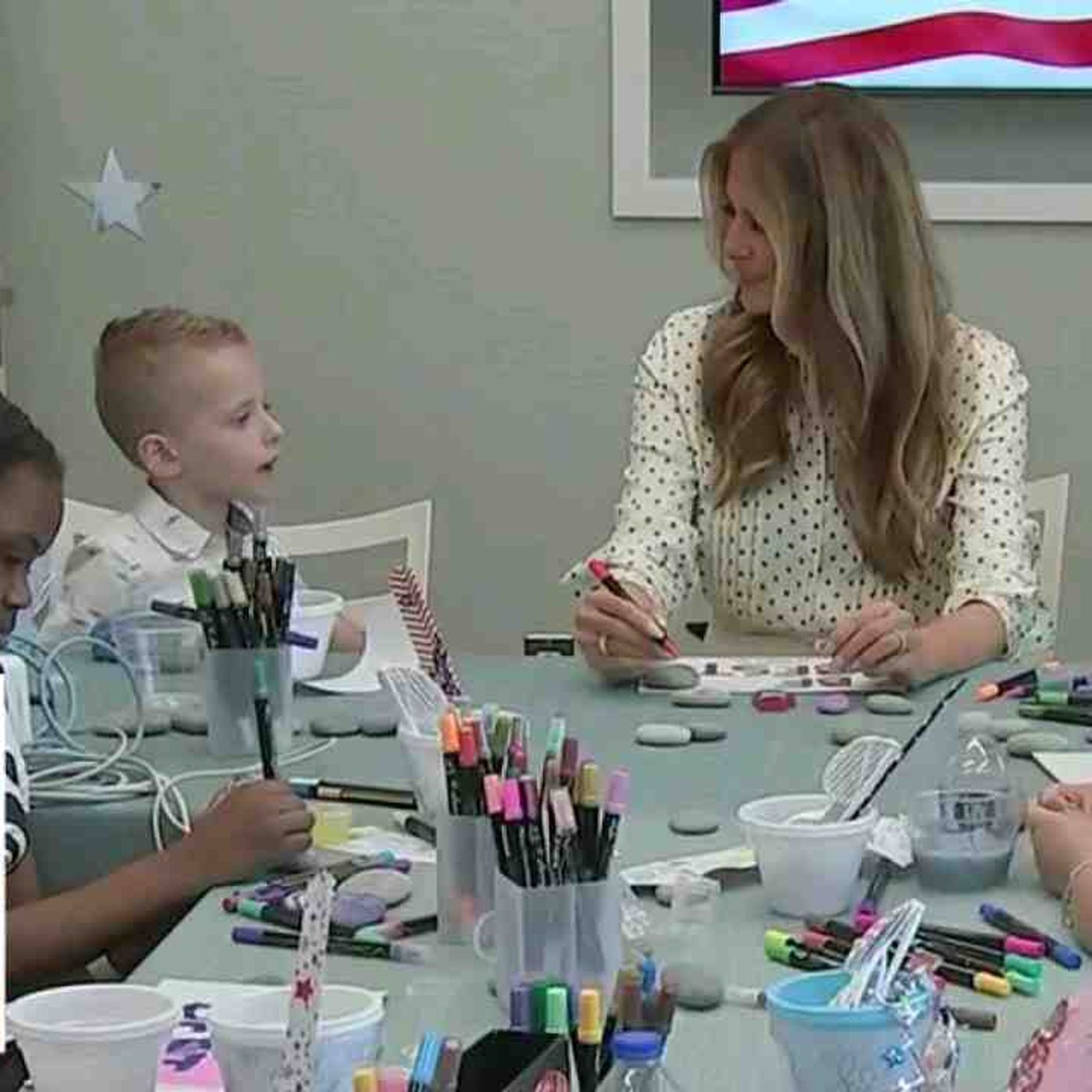 First lady Melania Trump visits Children_s National Hospital episode artwork
