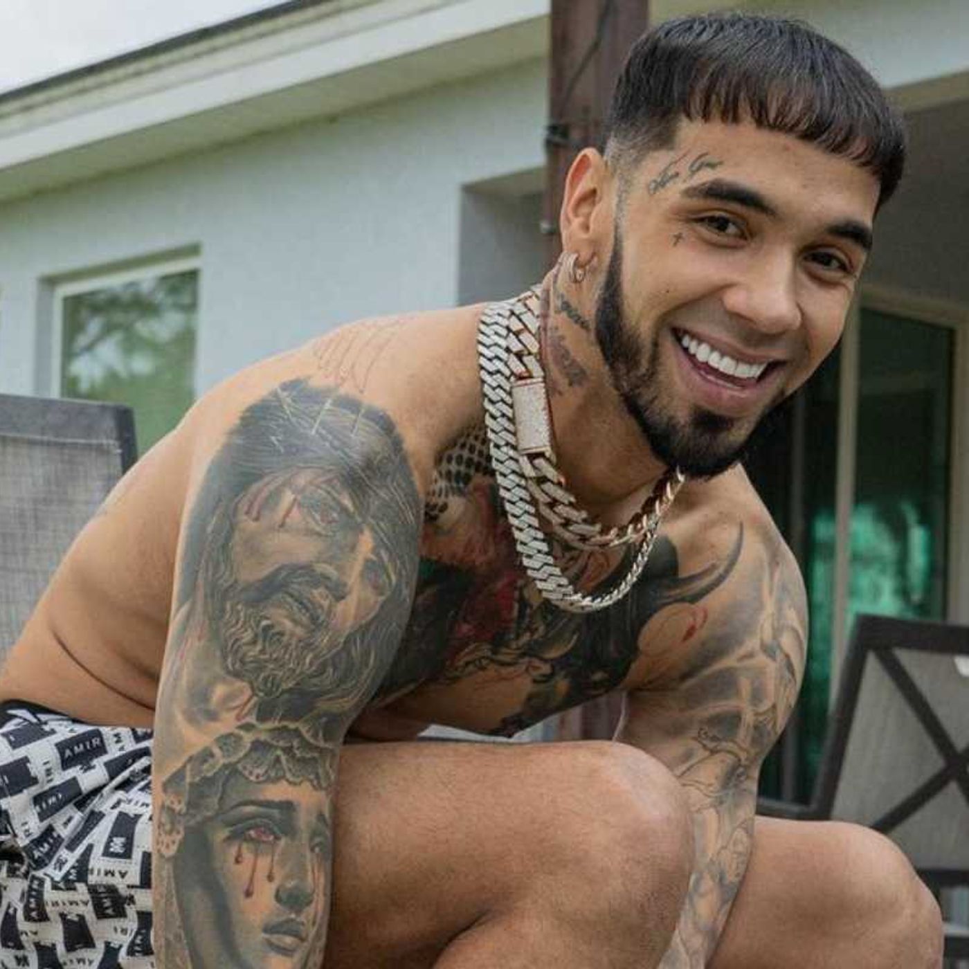 Anuel AA en Monte Hatillo Policía reacciona a concierto episode artwork