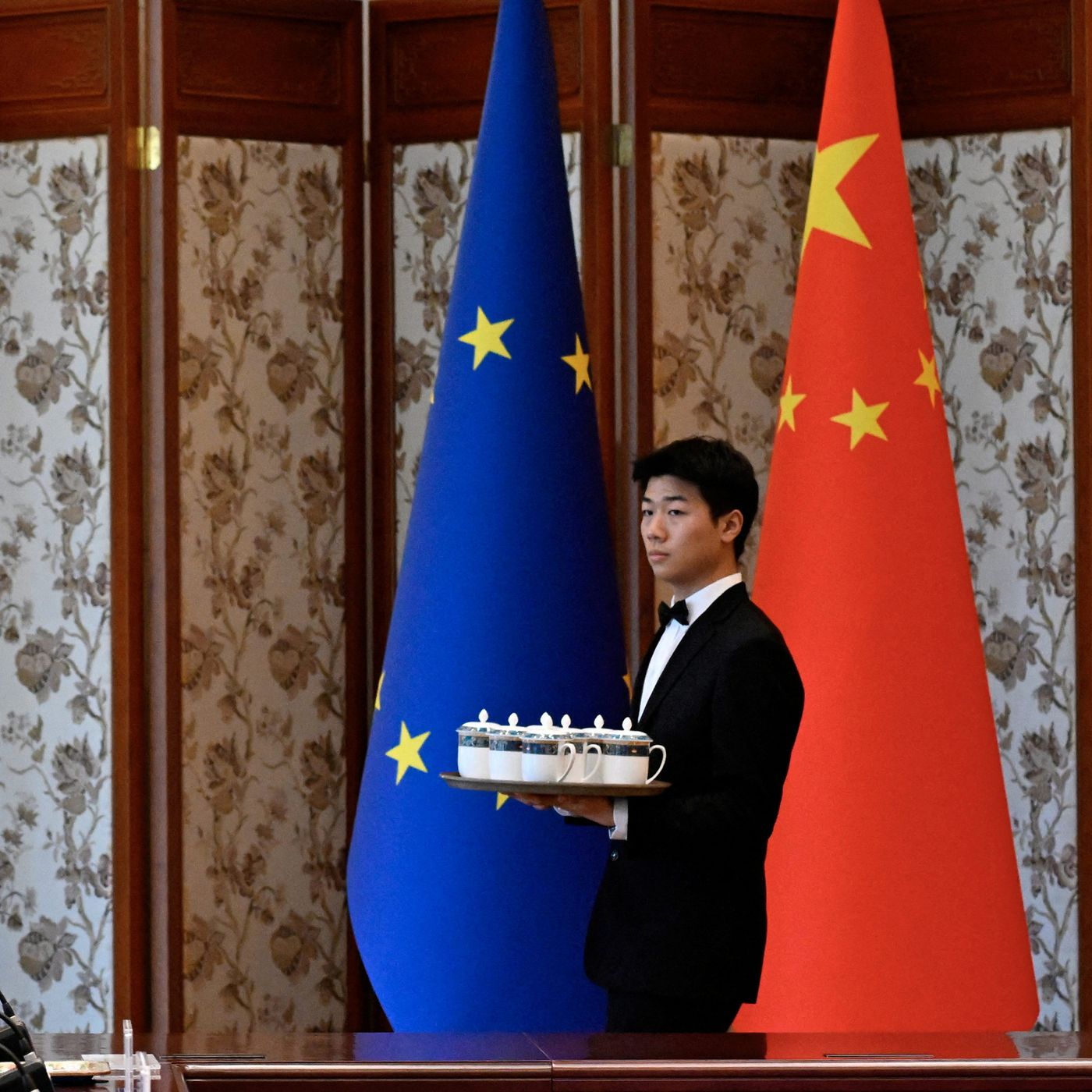 Are Europe and China heading for a trade war? episode artwork