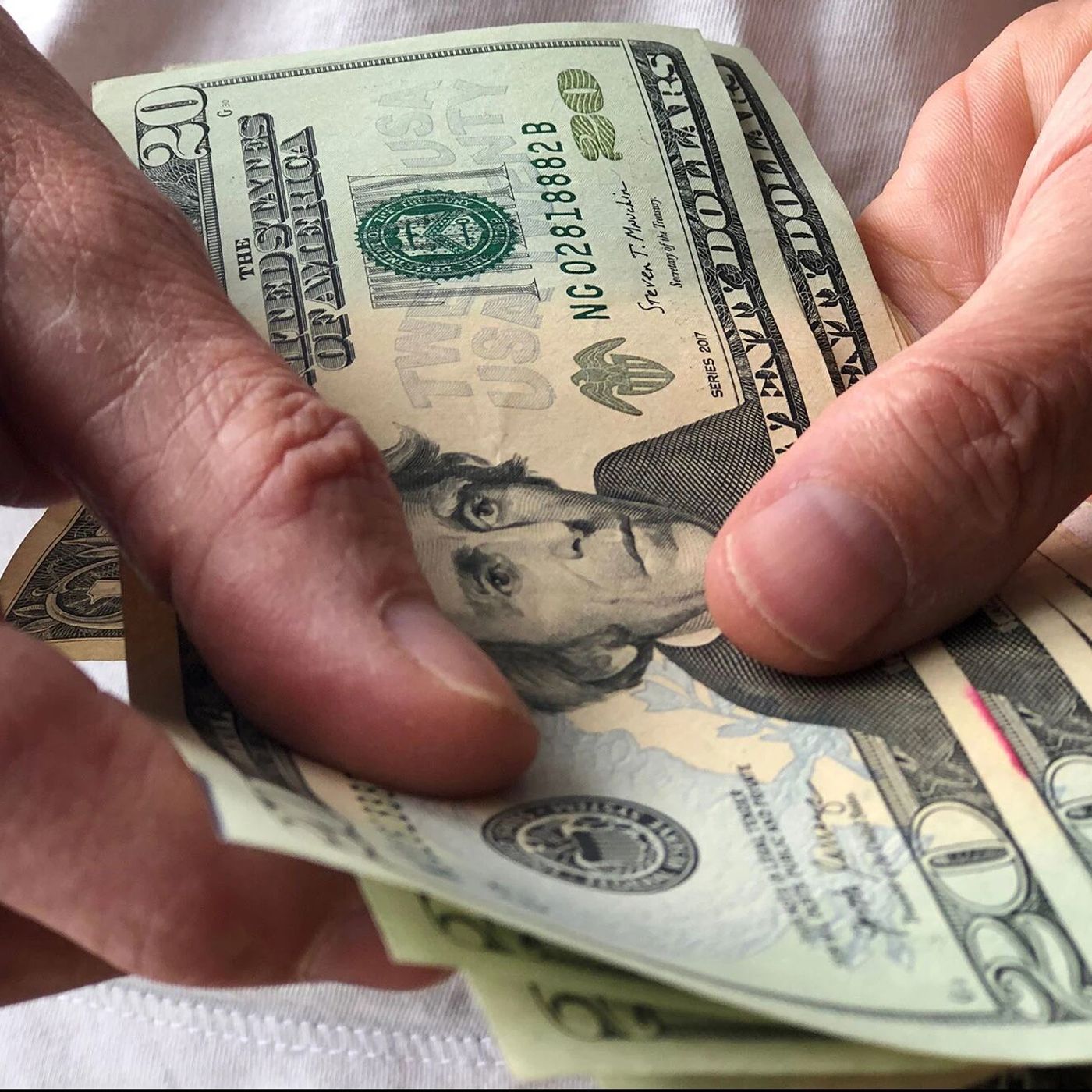 FMI: economia pode crescer 3,3% em 2026 em meio a desafios geopolíticos e fiscais episode artwork