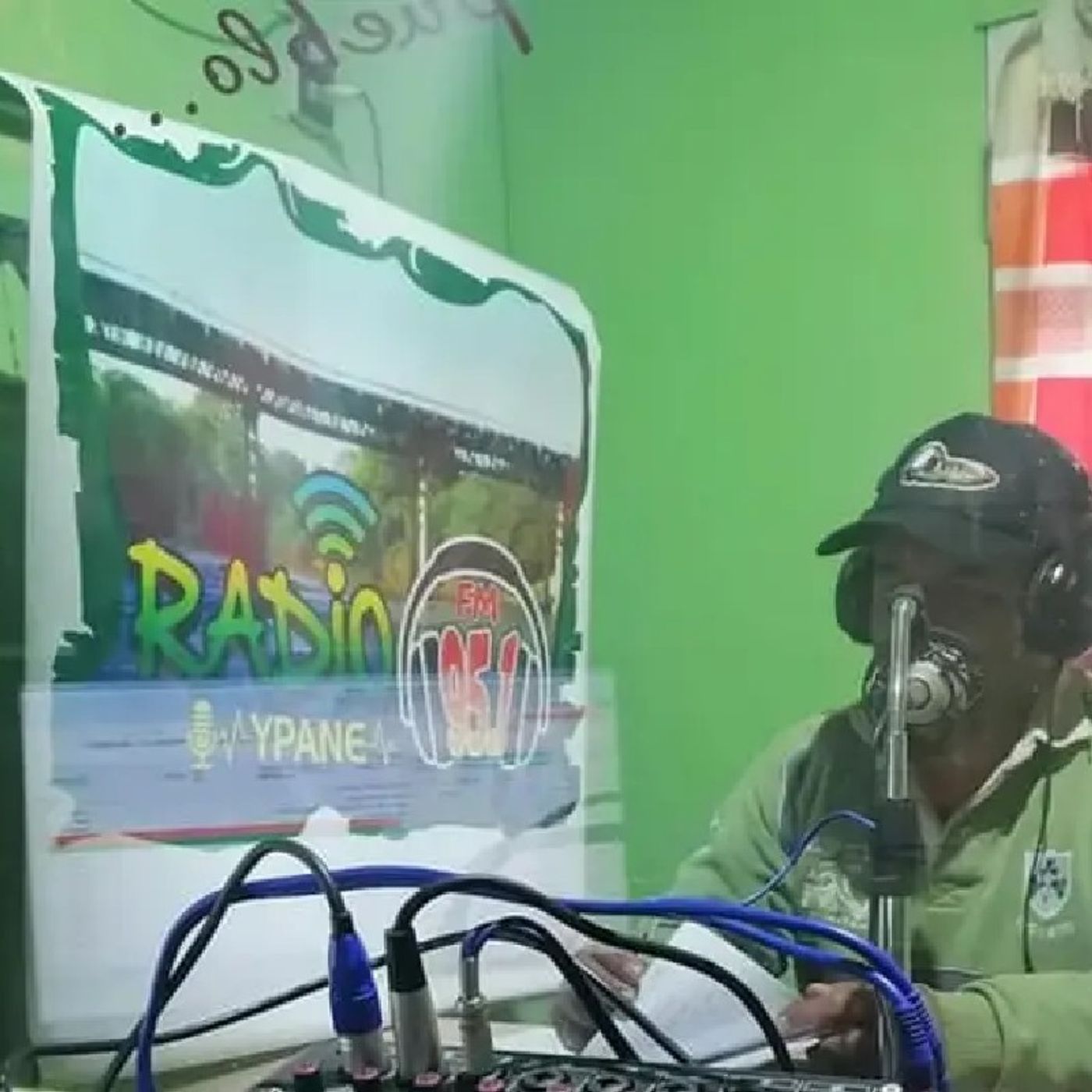 Episodio 2 - El podcast de Julio CRadio FM esar Martinez episode artwork