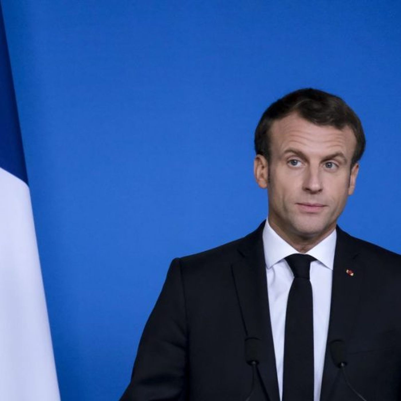 Francia. Un Paese diviso tra populismo e sinistra che serra i ranghi episode artwork