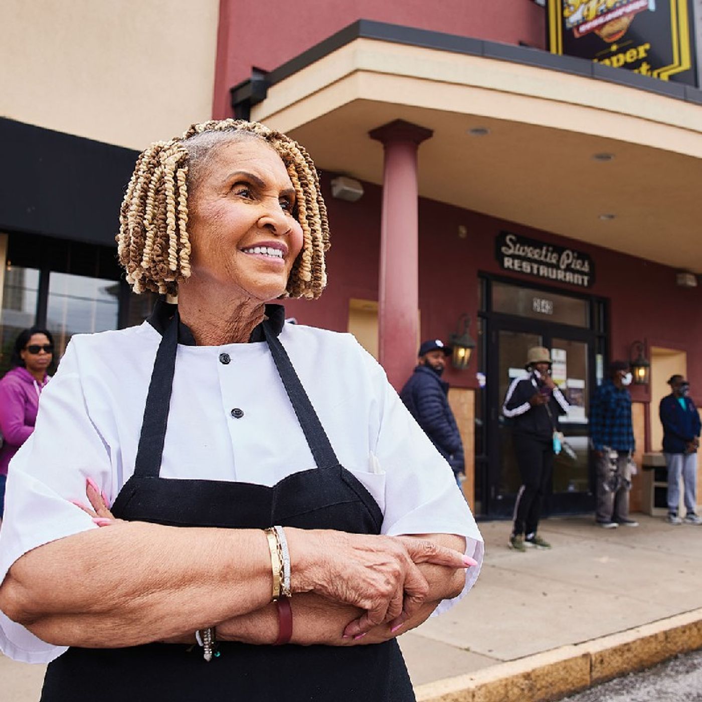 Sweetie Pie's Upper Crust Restaurant In St. Louis Is Officially Closed episode artwork