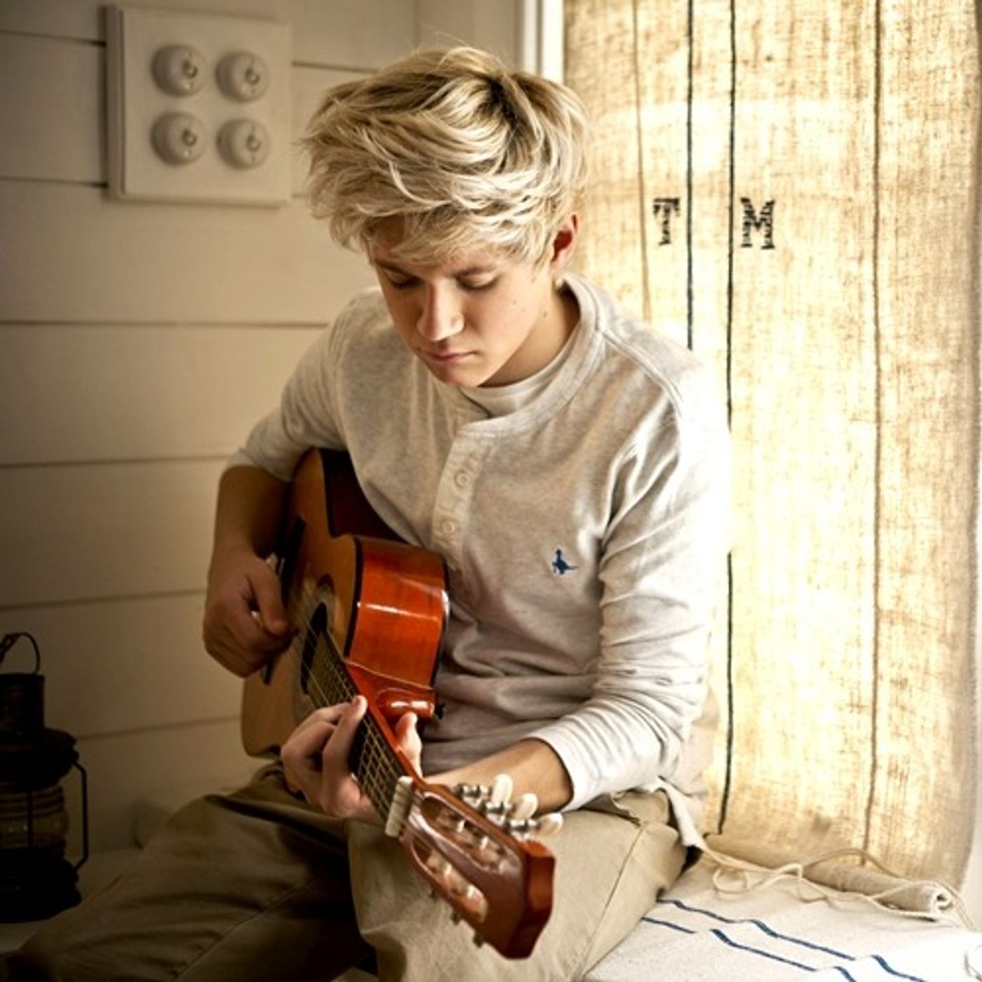 1D Radio 2