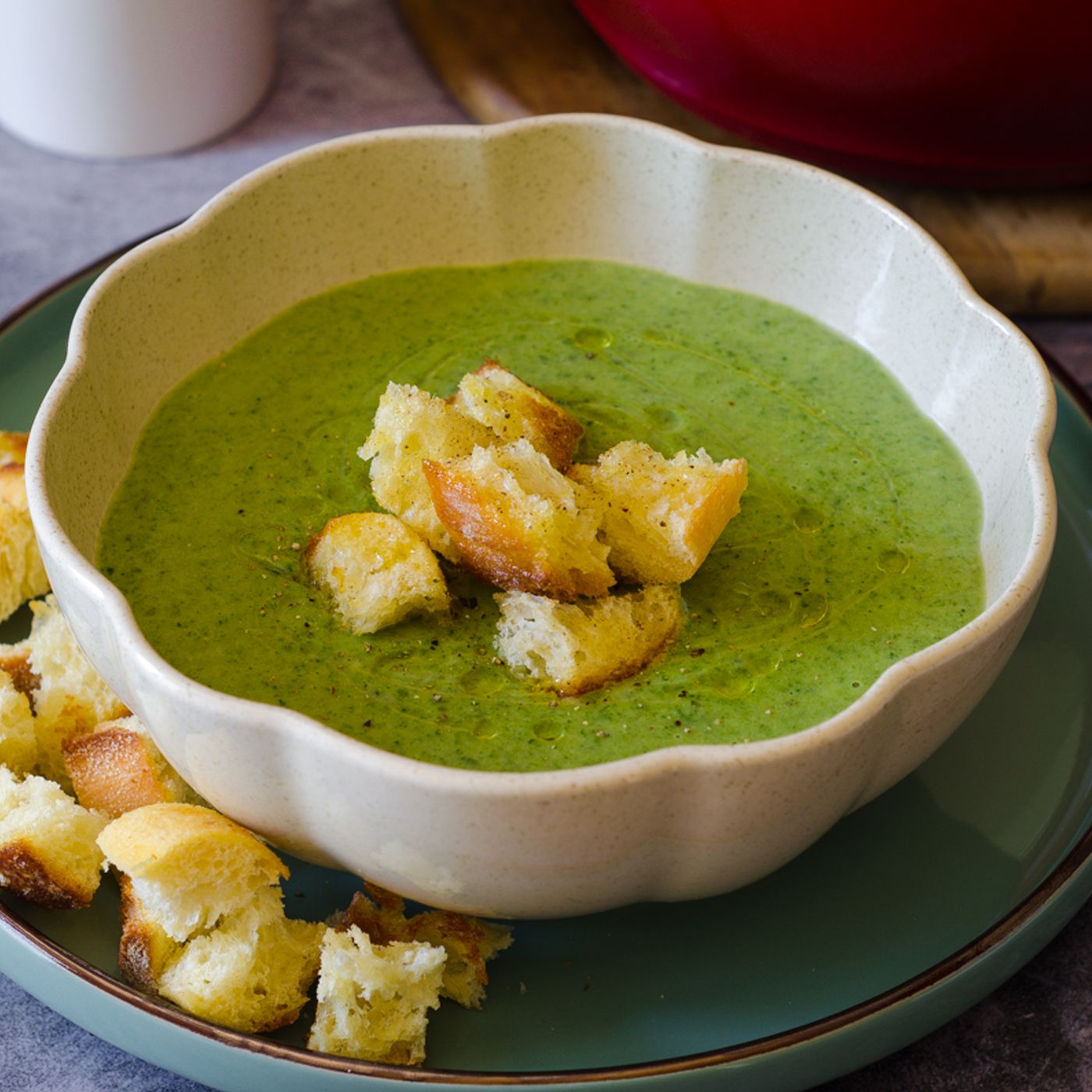 Vellutata verde di zucchine, patate e spinaci episode artwork