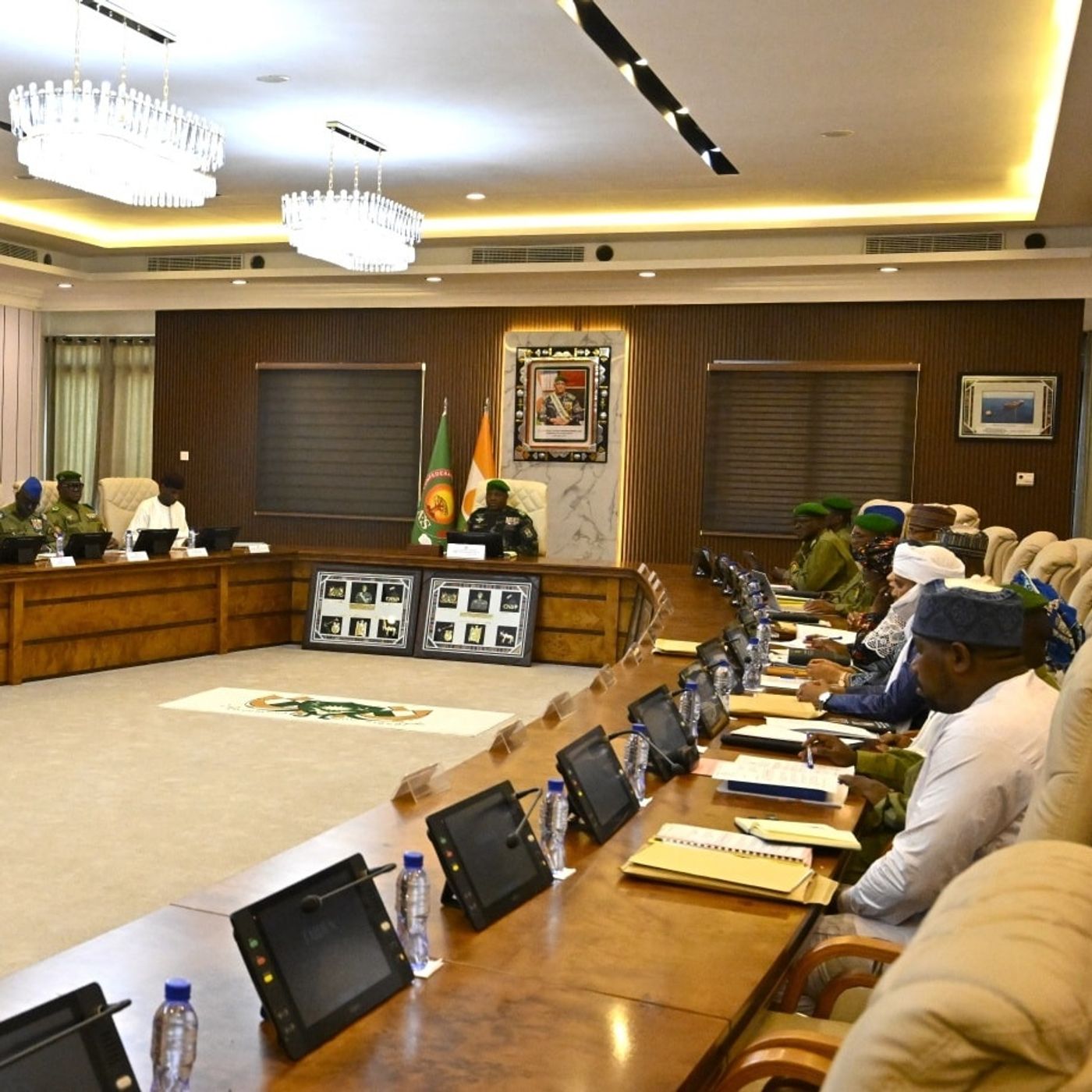 Au Niger, le gouvernement annonce du budget général de l’État pour l’année 2025 (Semaine sur kalangou) episode artwork
