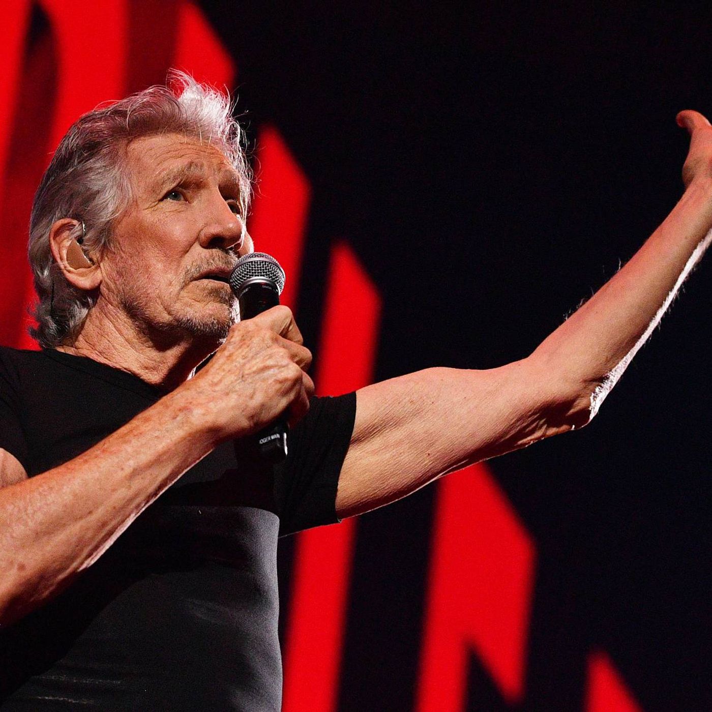 Roger Waters shares “reimagined” version of Pink Floyd’s ‘Comfortably Numb’ with Palestinian singer Mona Miari, hopes it will be seen as “pr