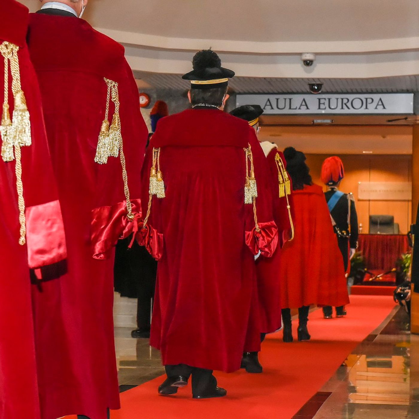 Diventeremo schiavi dell'Europa?